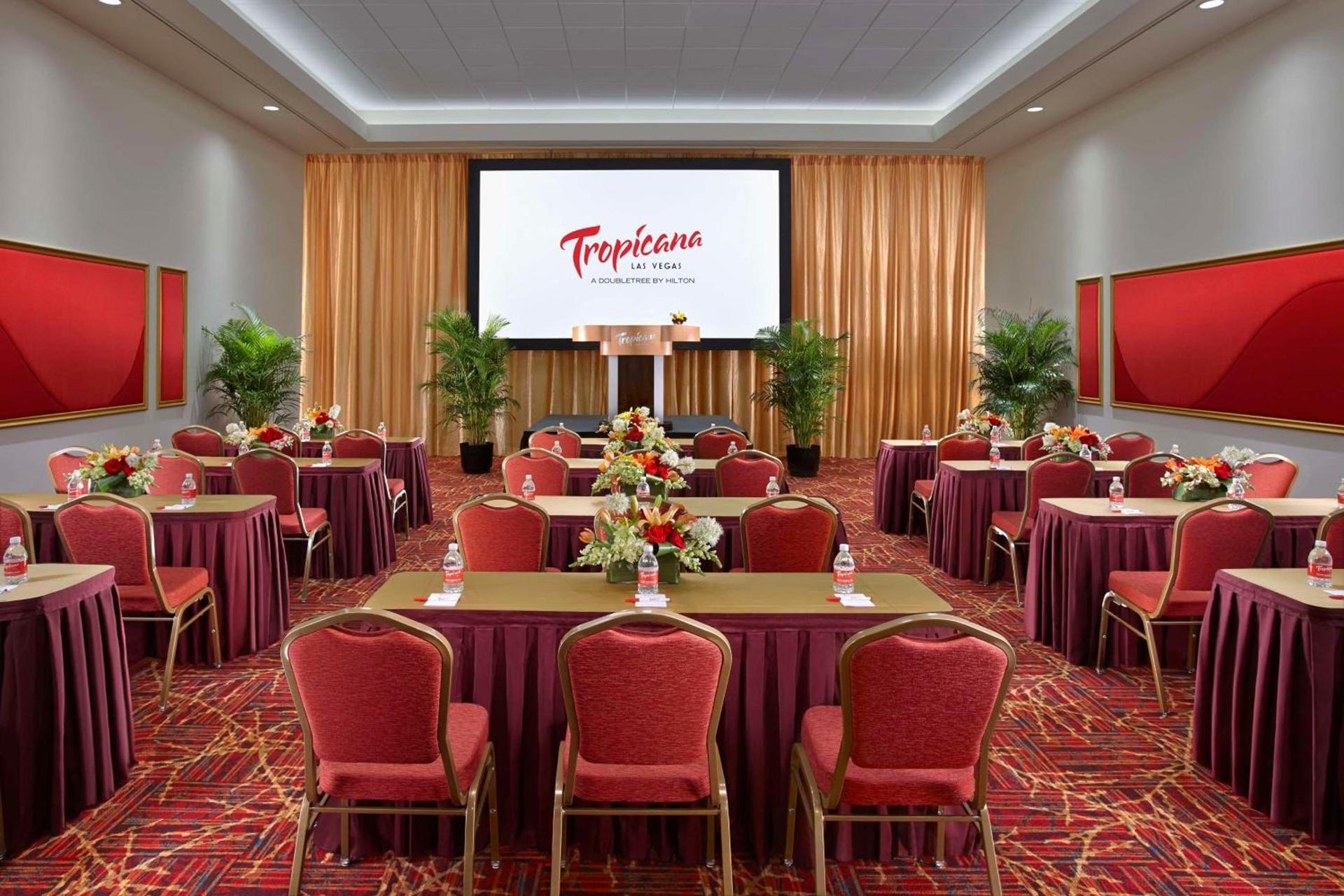 Tropicana Las Vegas a DoubleTree by Hilton Resort & Casino - Free Parking photo 33