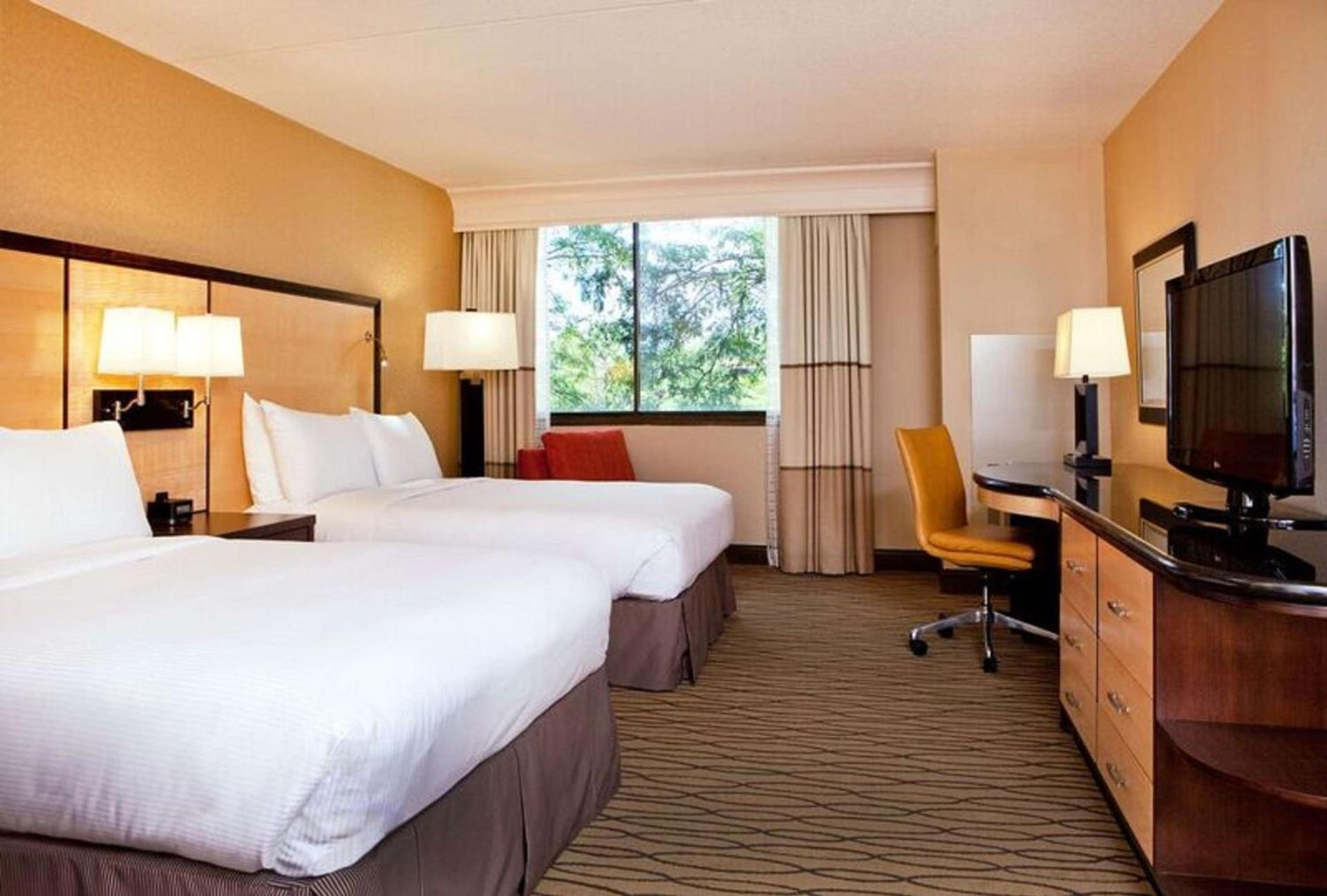 Hilton Woodcliff Lake photo 14