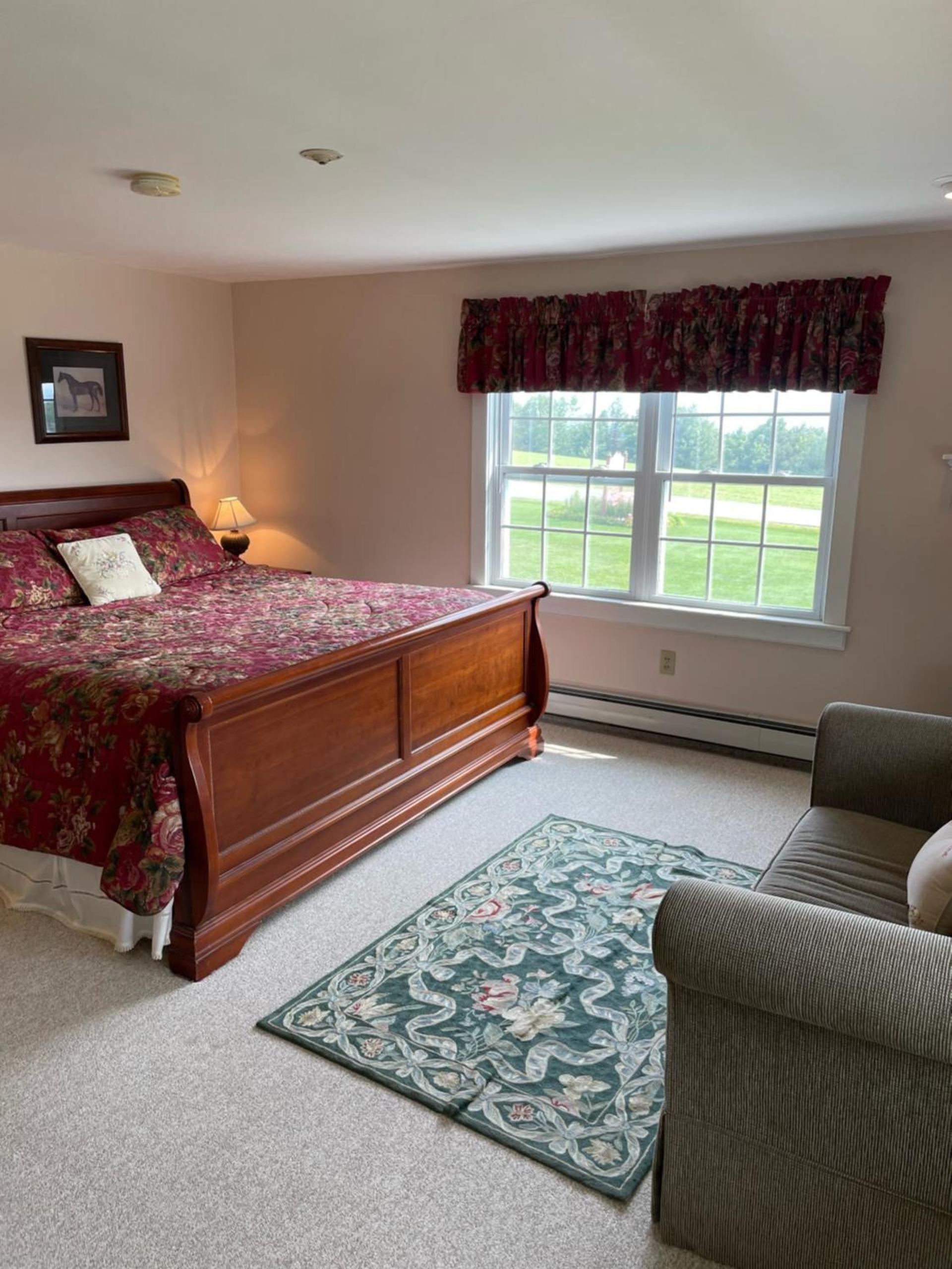 Cooper Hill Inn photo 26