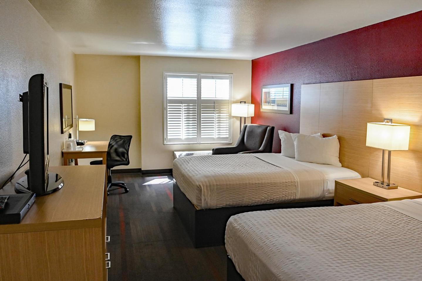 Ramada Limited and Suites San Francisco Airport photo 16