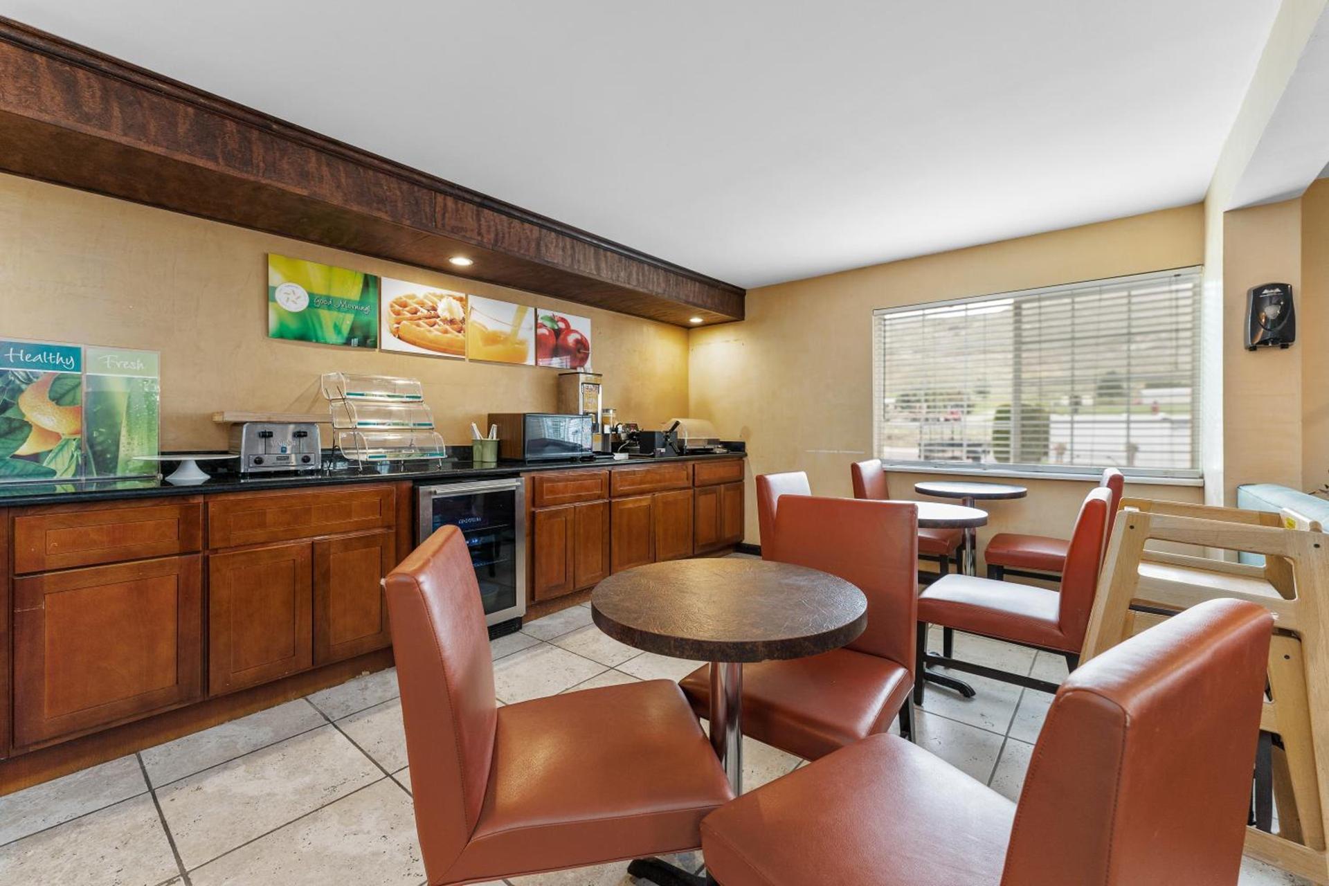Quality Inn Okanogan photo 24