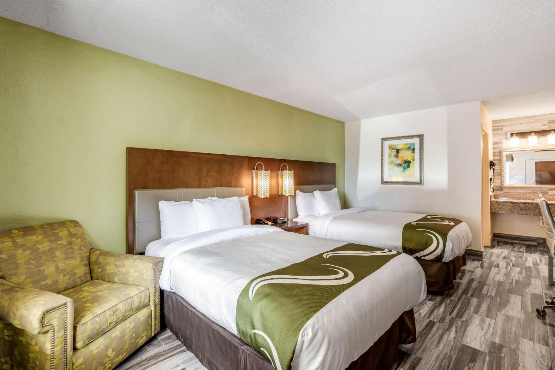 Quality Inn & Suites Downtown photo 15
