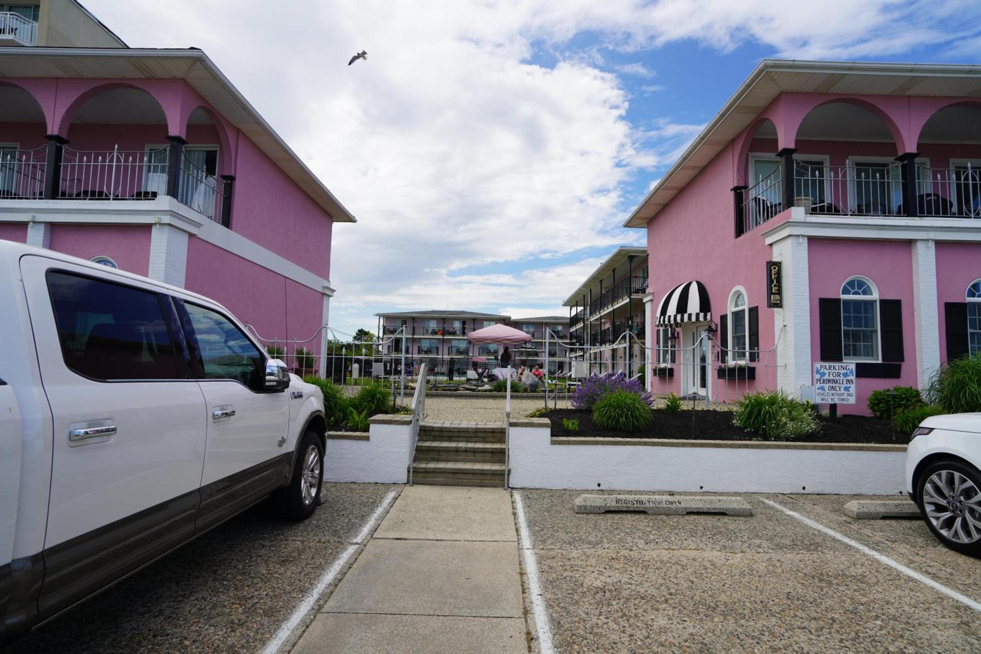 Periwinkle Inn photo 12