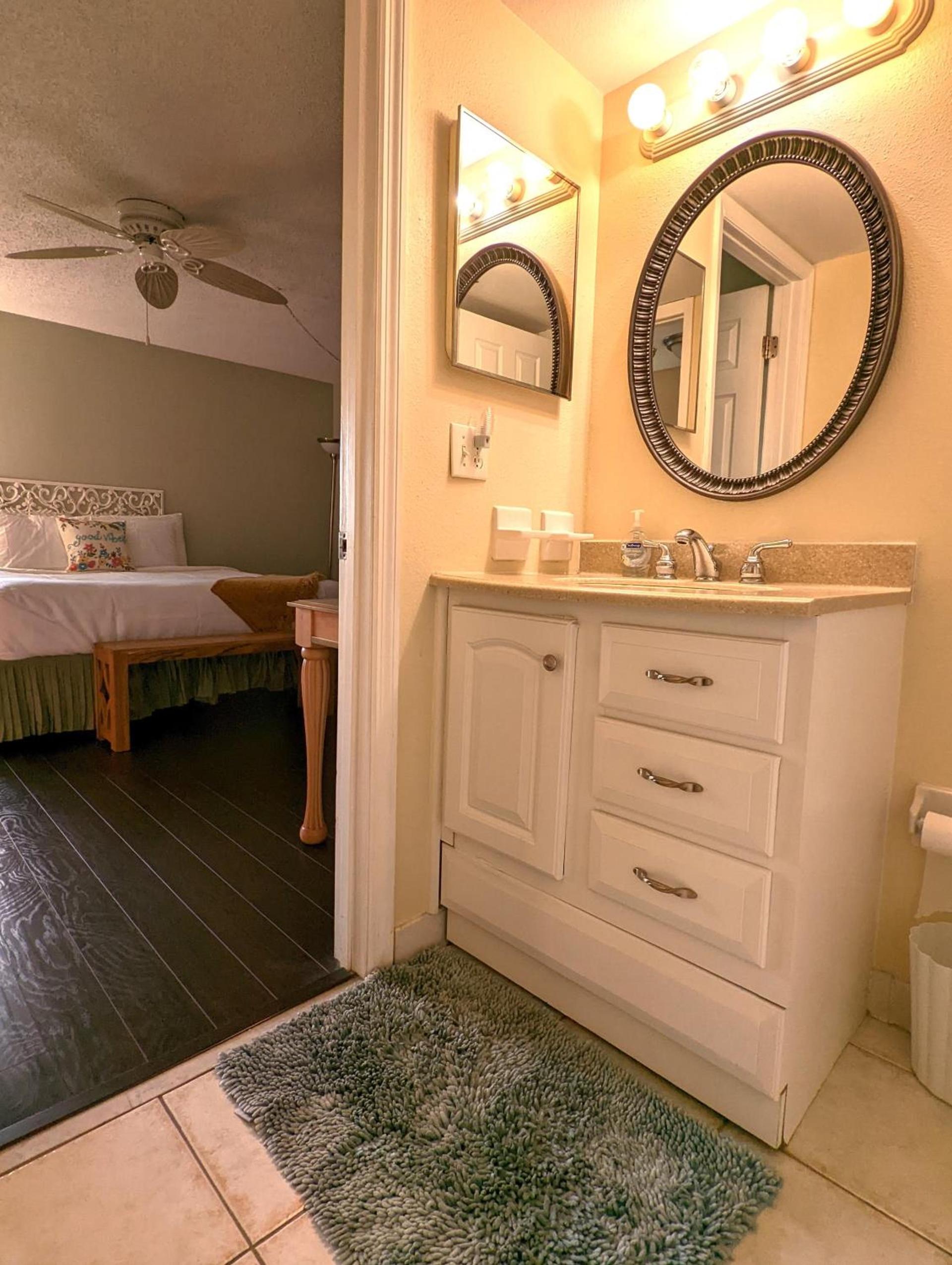 Sea Club Resort Rentals photo 6