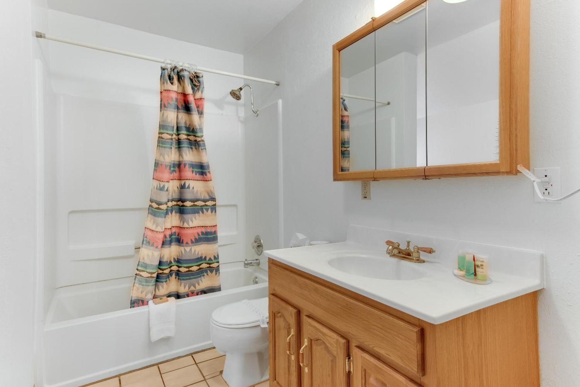 Dolores Mountain Inn photo 18