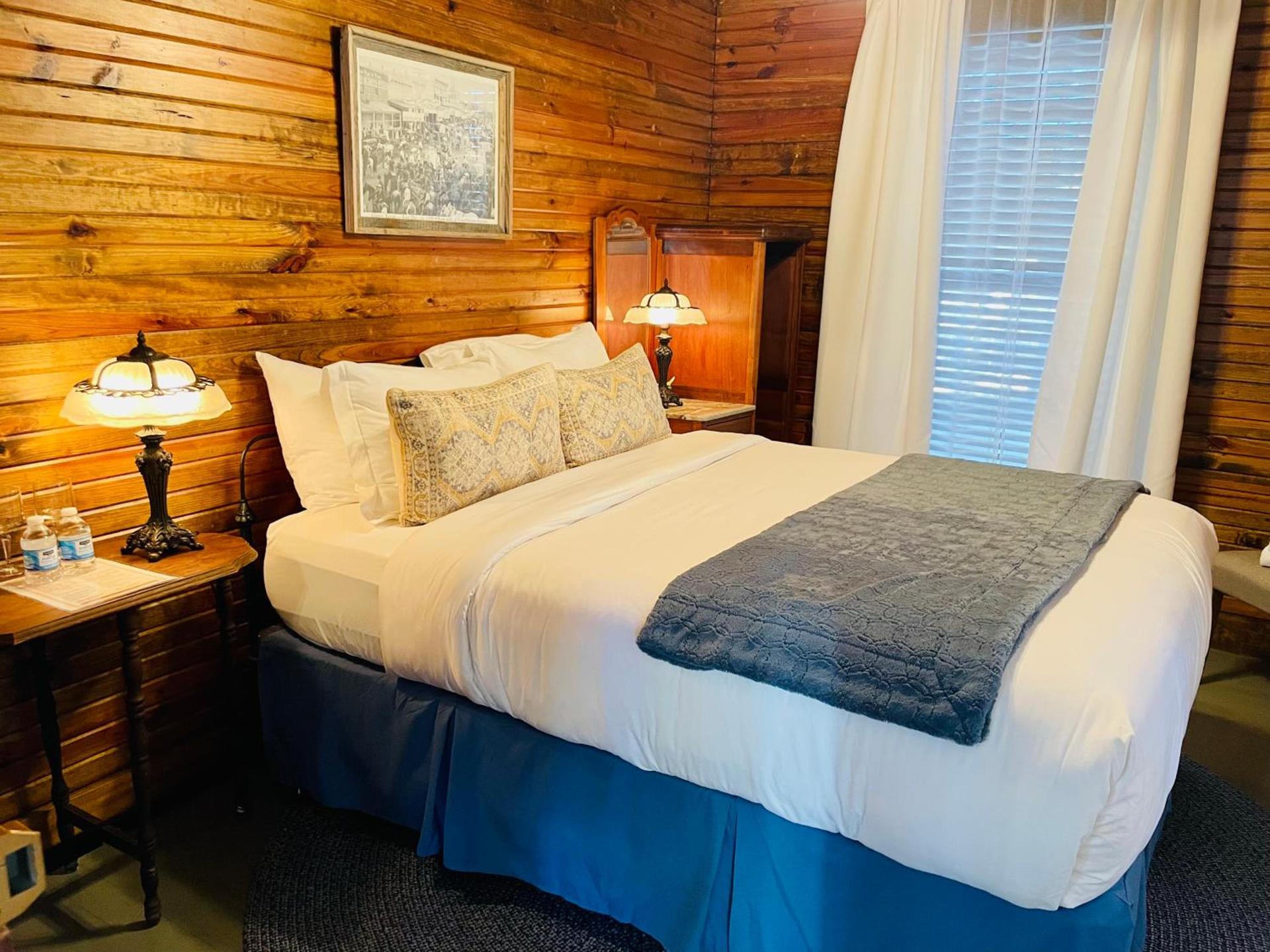 Dabbs Hotel photo 2