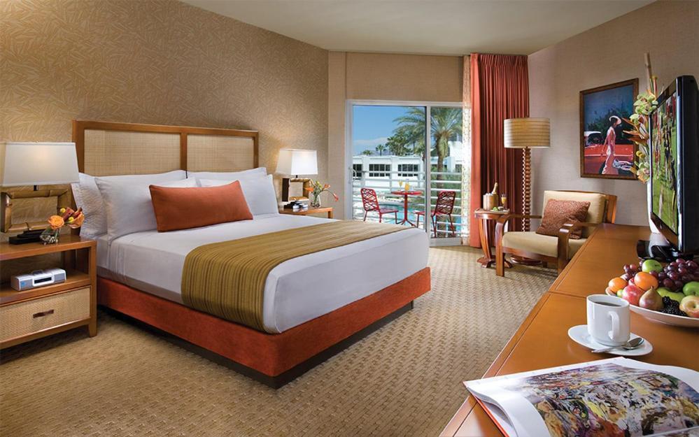 Tropicana Las Vegas a DoubleTree by Hilton Resort & Casino - Free Parking photo 13
