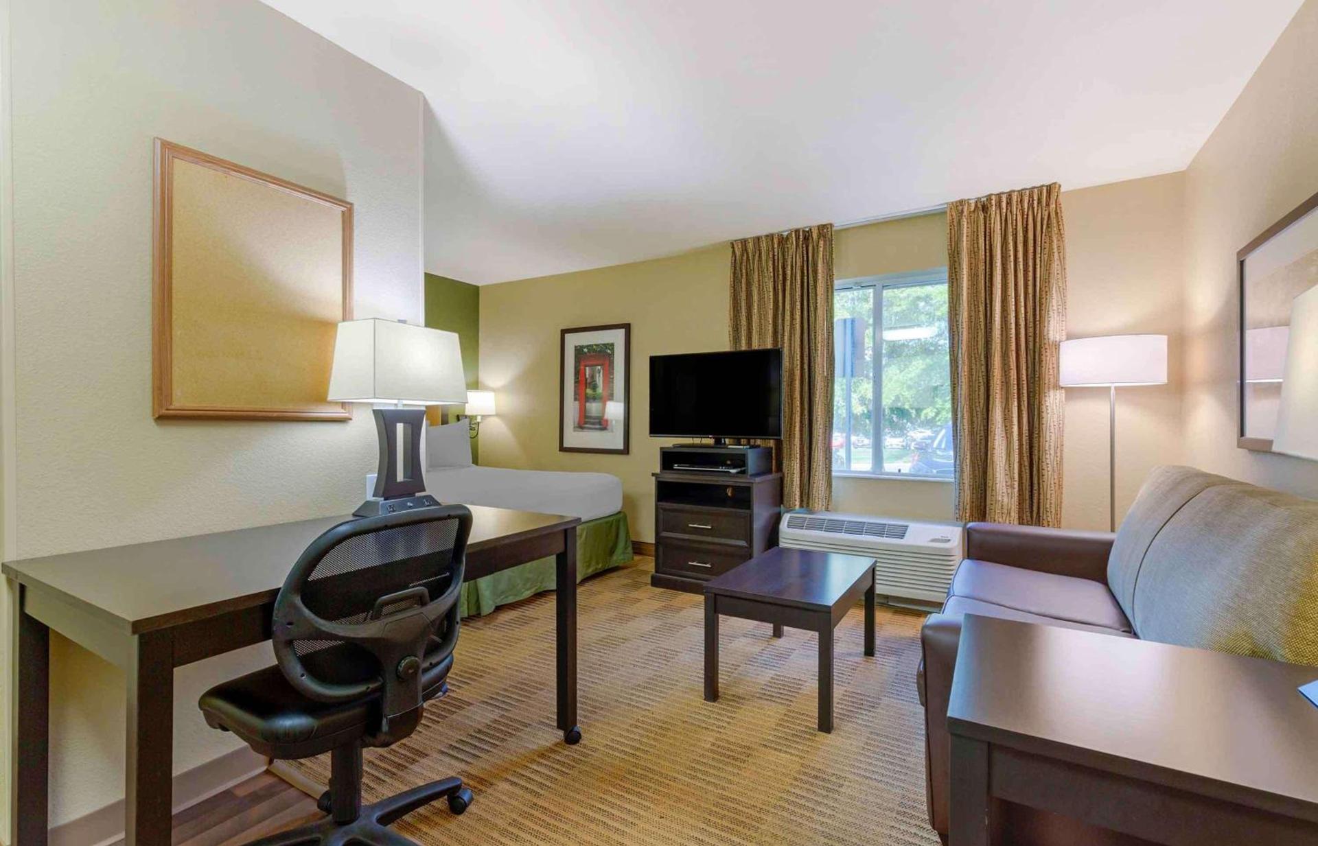 Extended Stay America Suites - Washington, DC - Fairfax photo 37