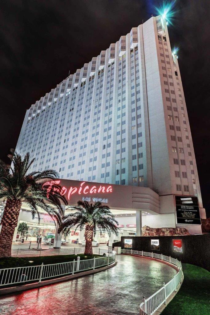 Tropicana Las Vegas a DoubleTree by Hilton Resort & Casino - Free Parking photo 1