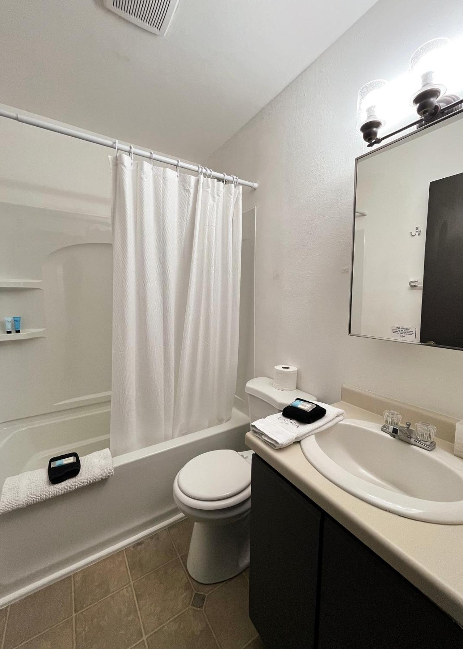 Onora Suites photo 32