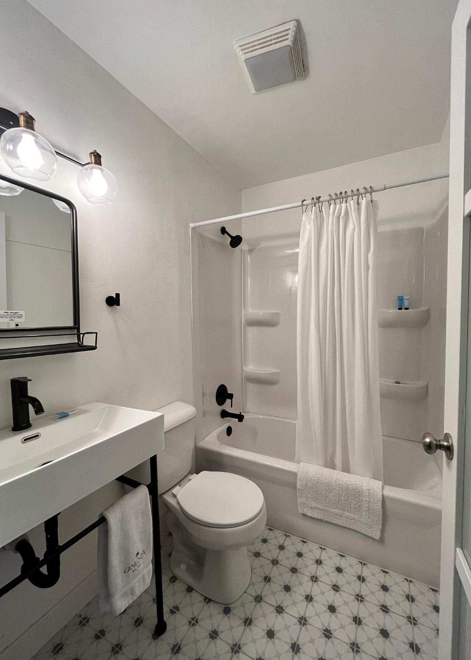 Onora Suites photo 42