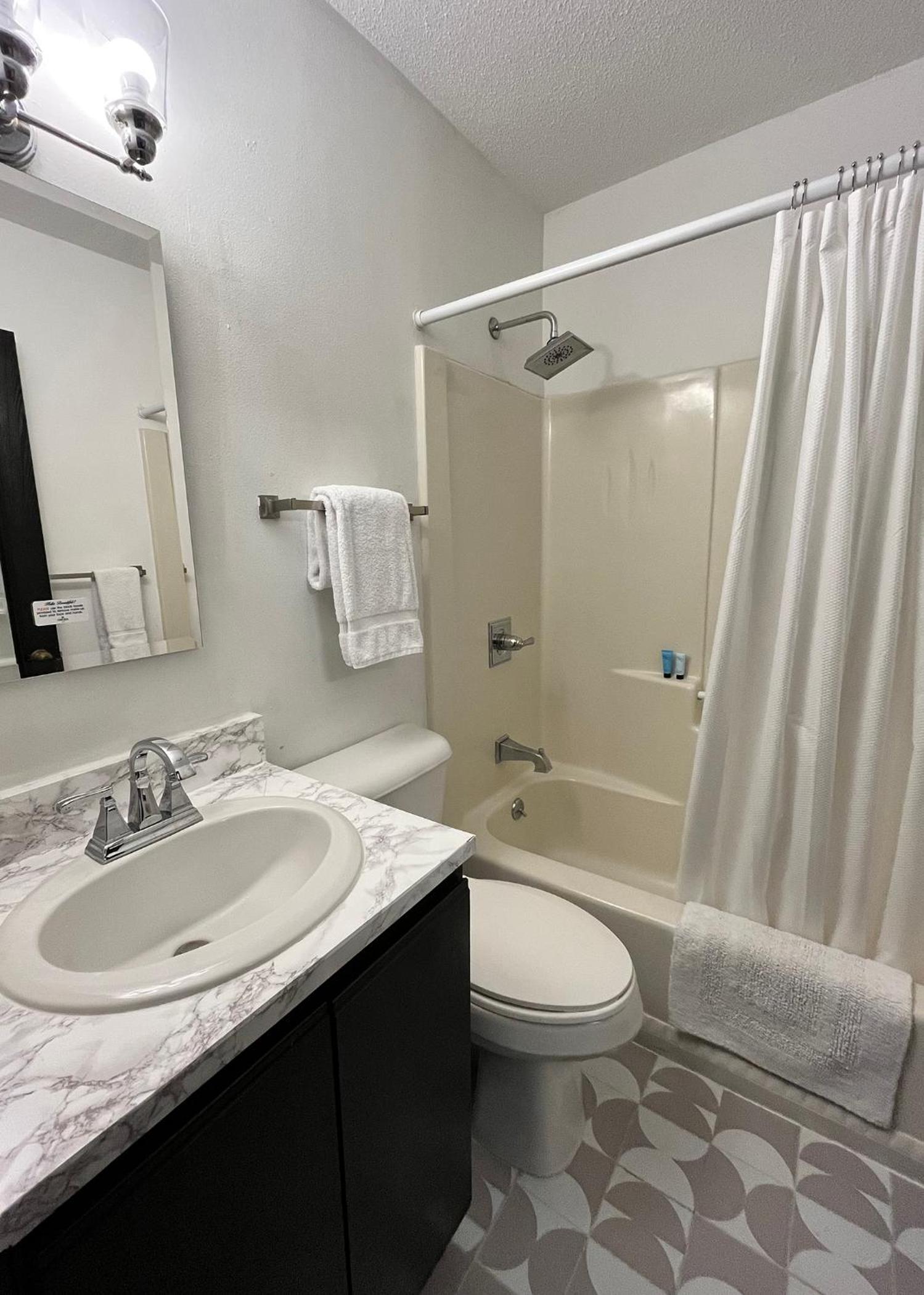 Onora Suites photo 41