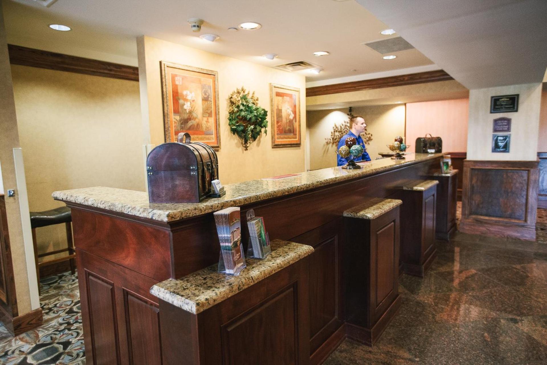 Grand Plaza Hotel Branson photo 5