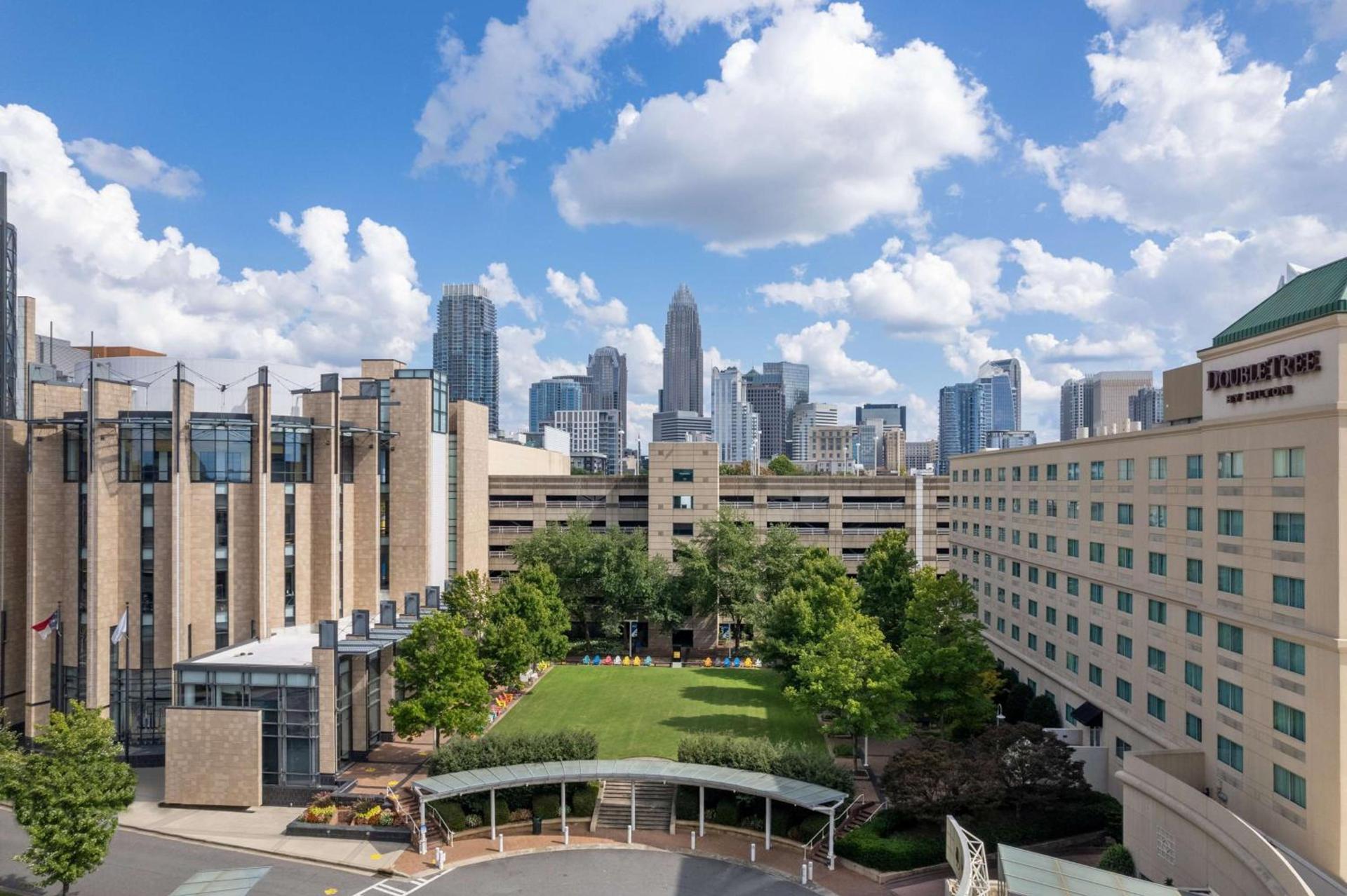 Doubletree by Hilton Charlotte Uptown photo 18