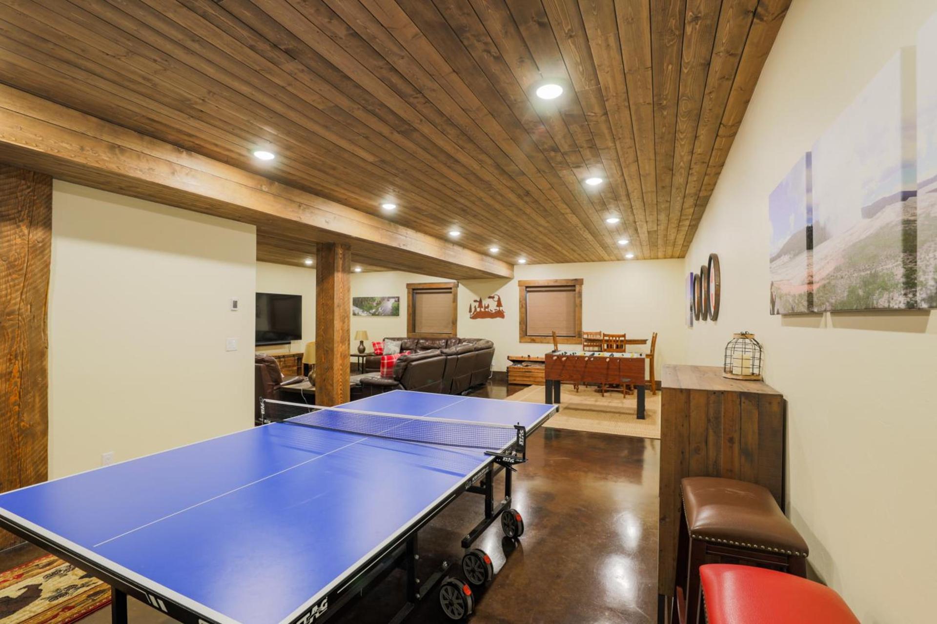 Yellowstone Crossing Lodge photo 3