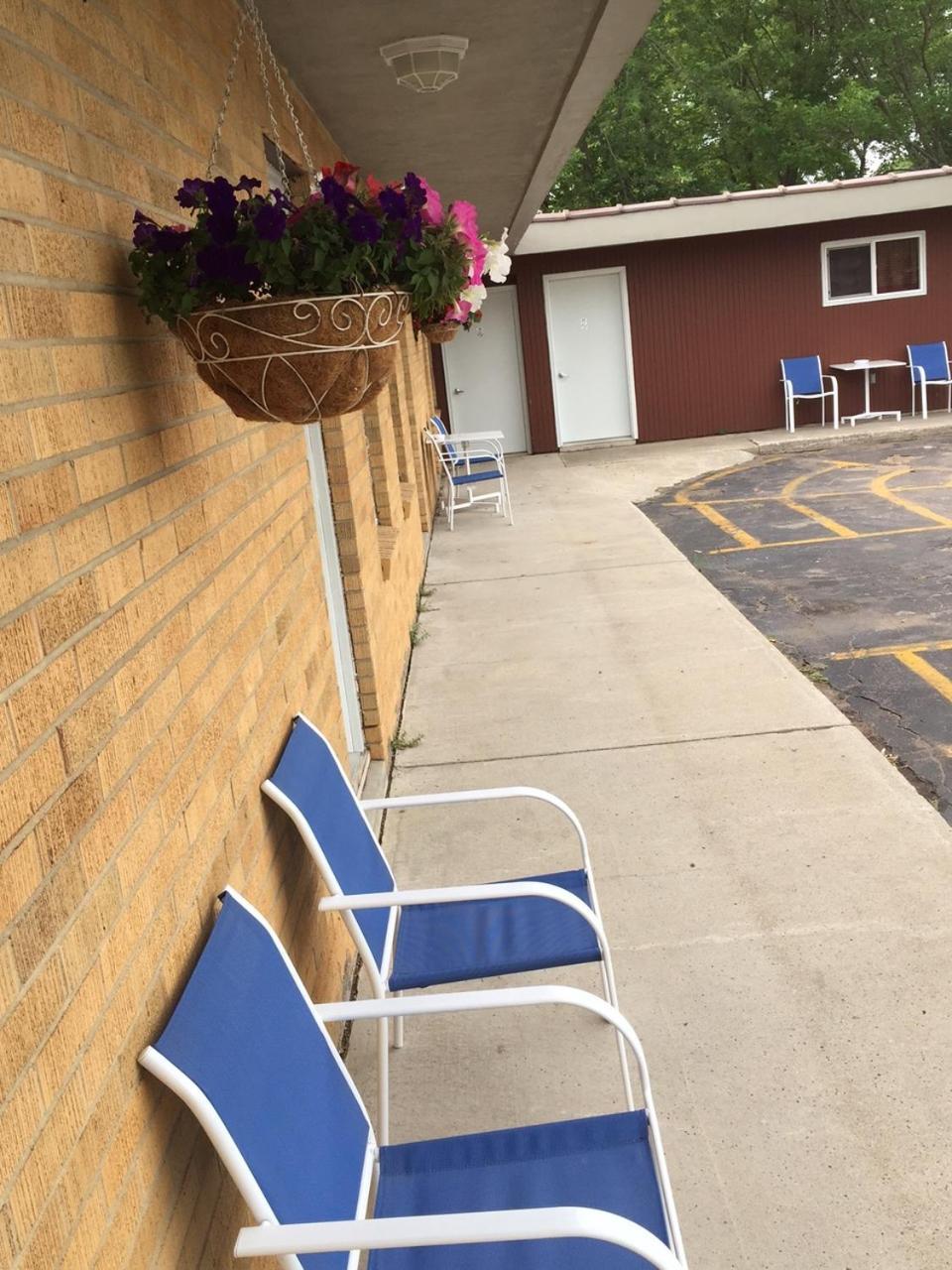 Highland Court Motel photo 42