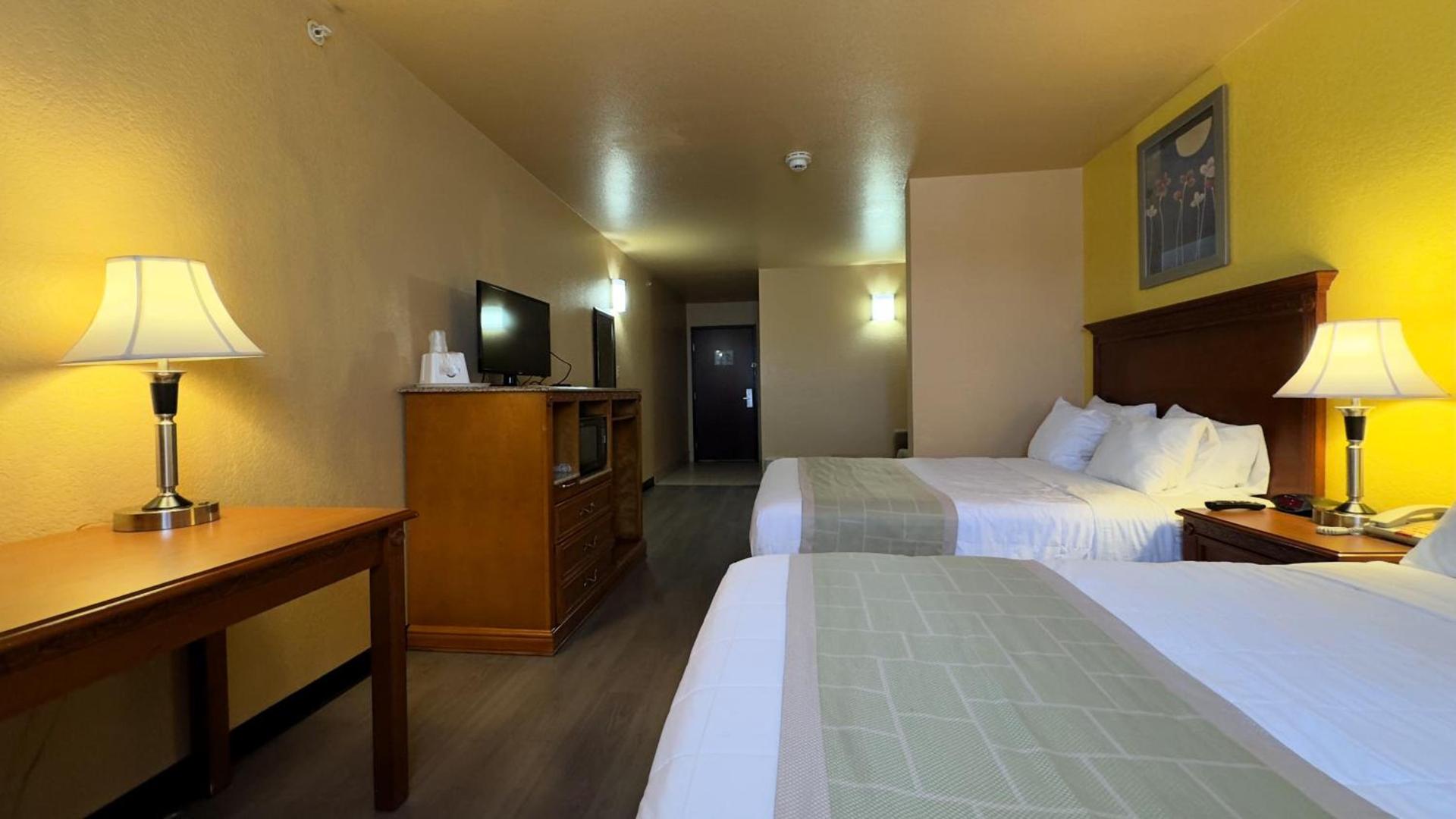 McAlester Inn and Suites photo 8