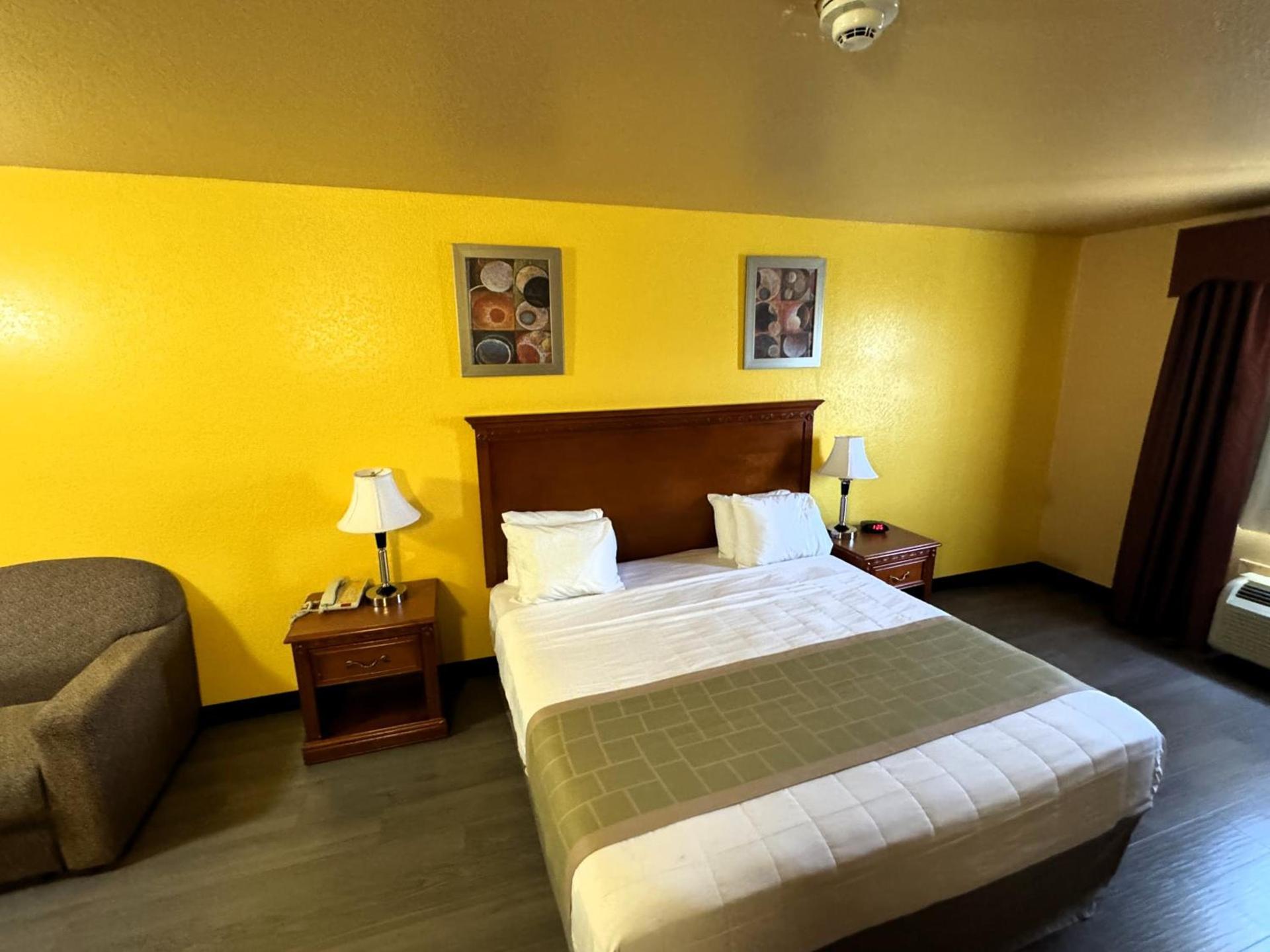 McAlester Inn and Suites photo 28