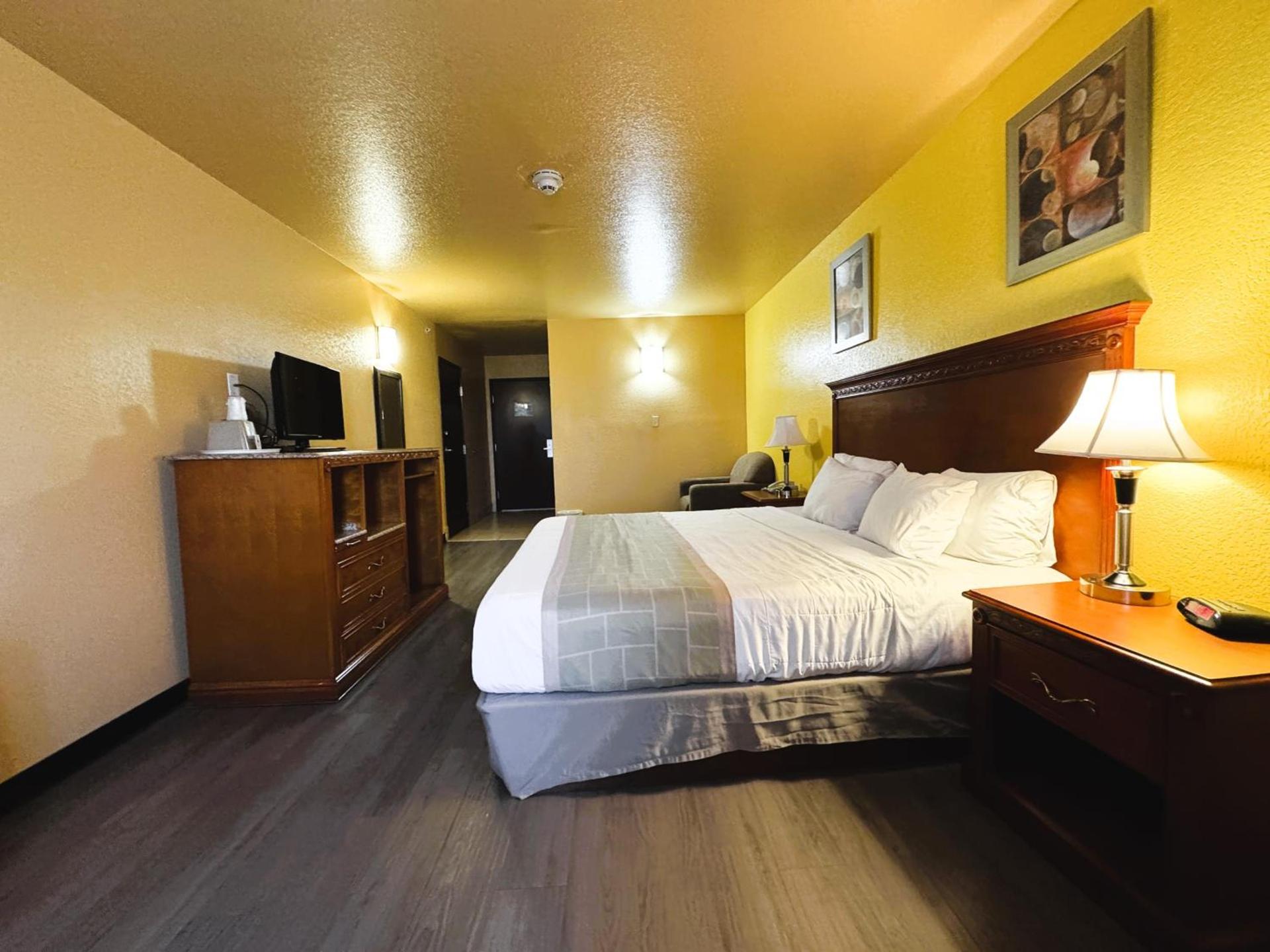 McAlester Inn and Suites photo 32