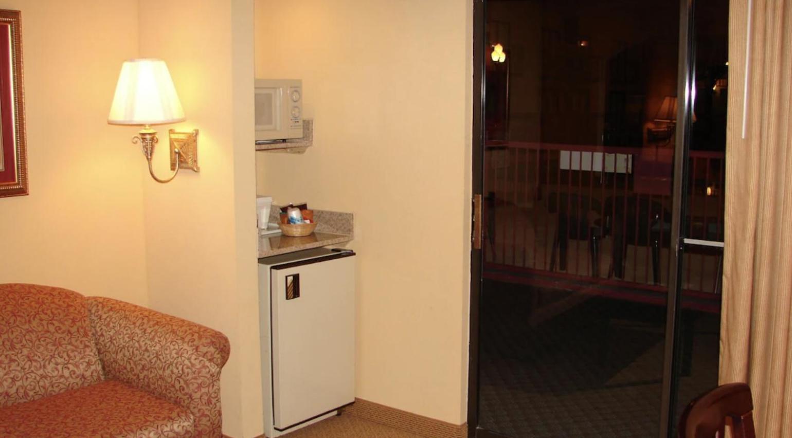 Regency Inn & Suites photo 21