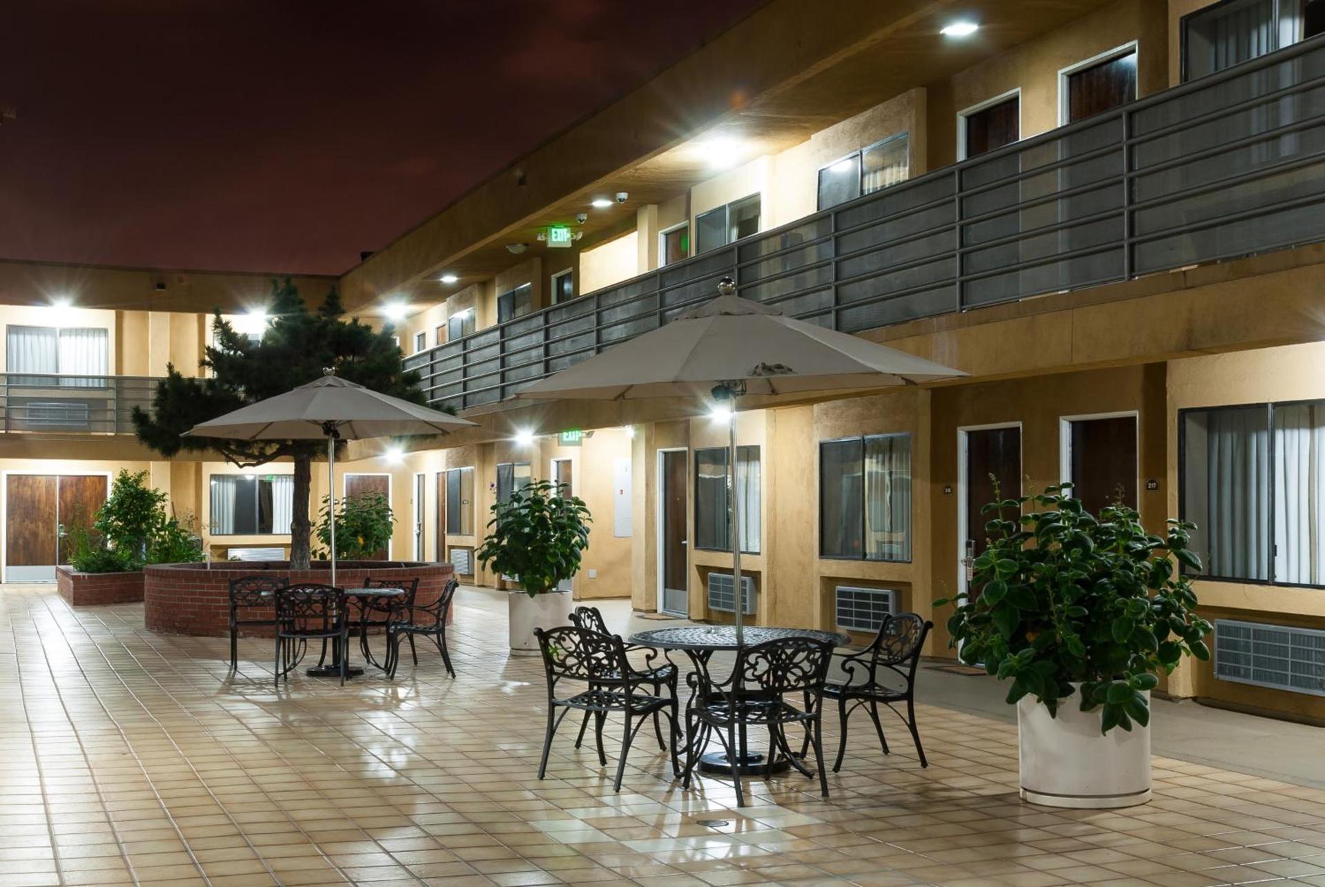 Gardena Terrace Inn photo 3