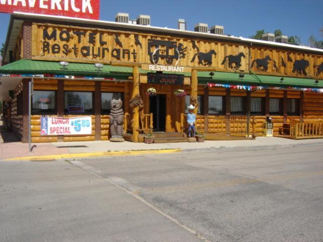 Frontier Lodge photo 6