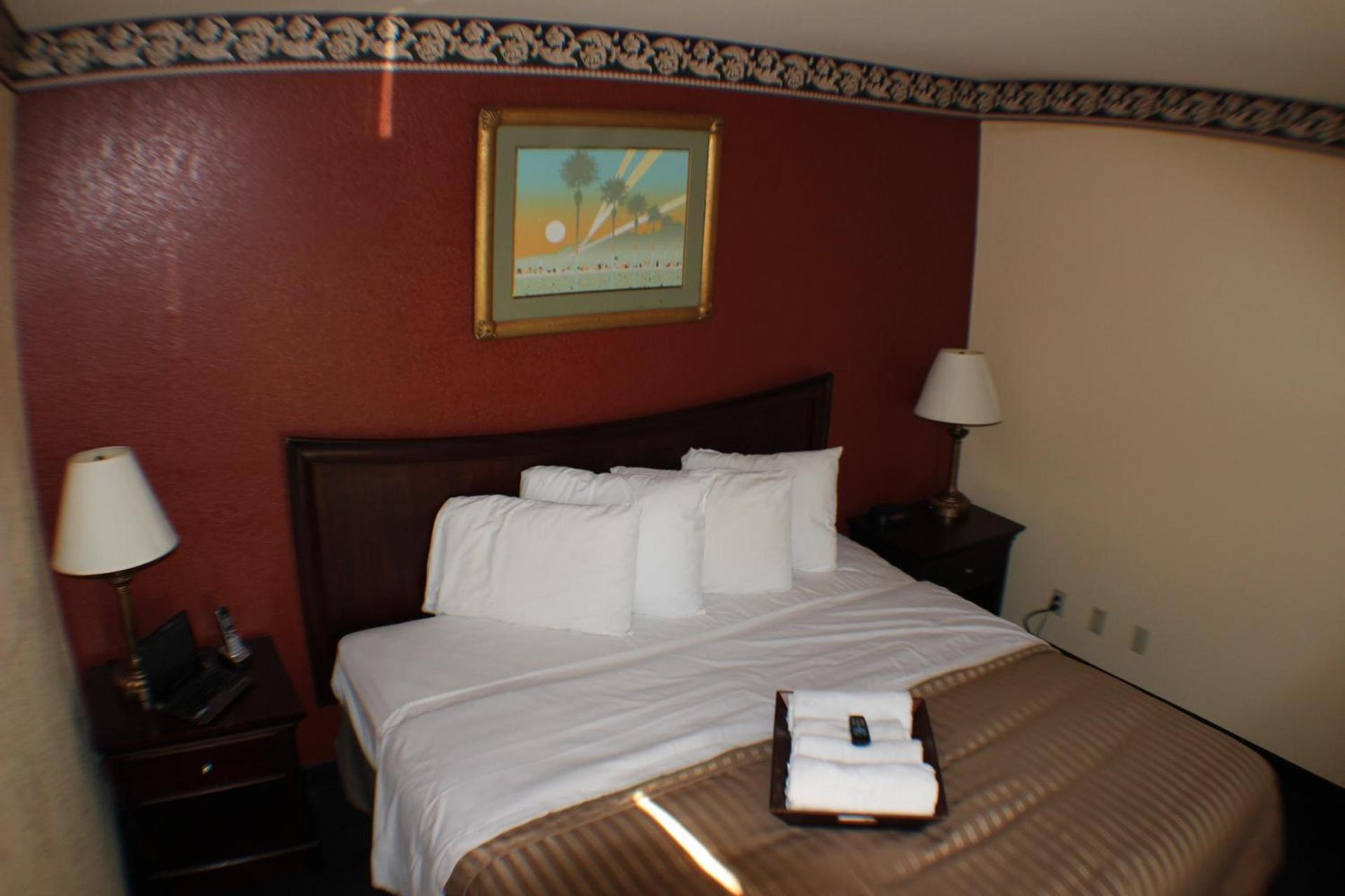 Value Inn & Suites - Harlingen photo 4