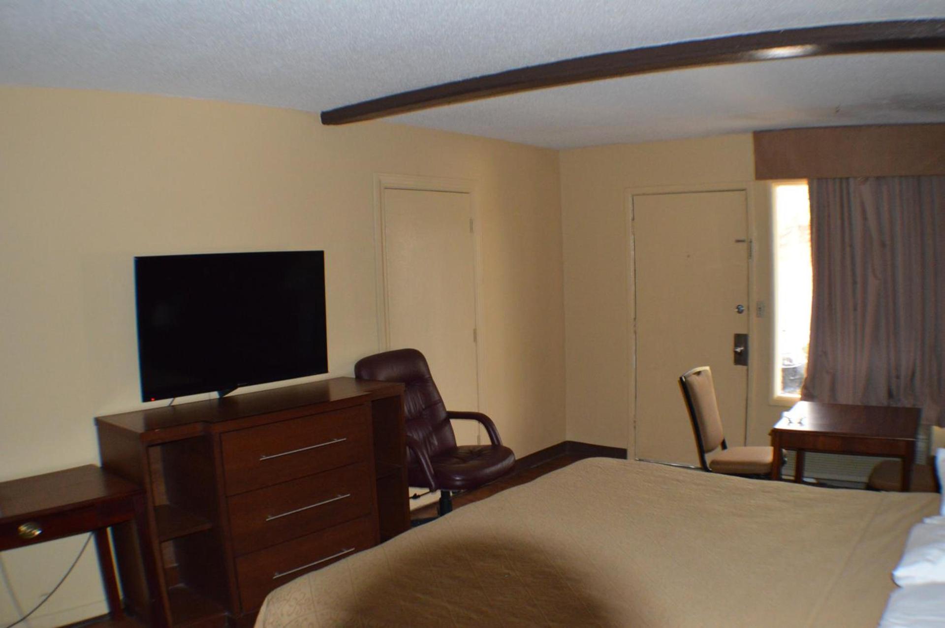 Sun Down Lodge photo 13