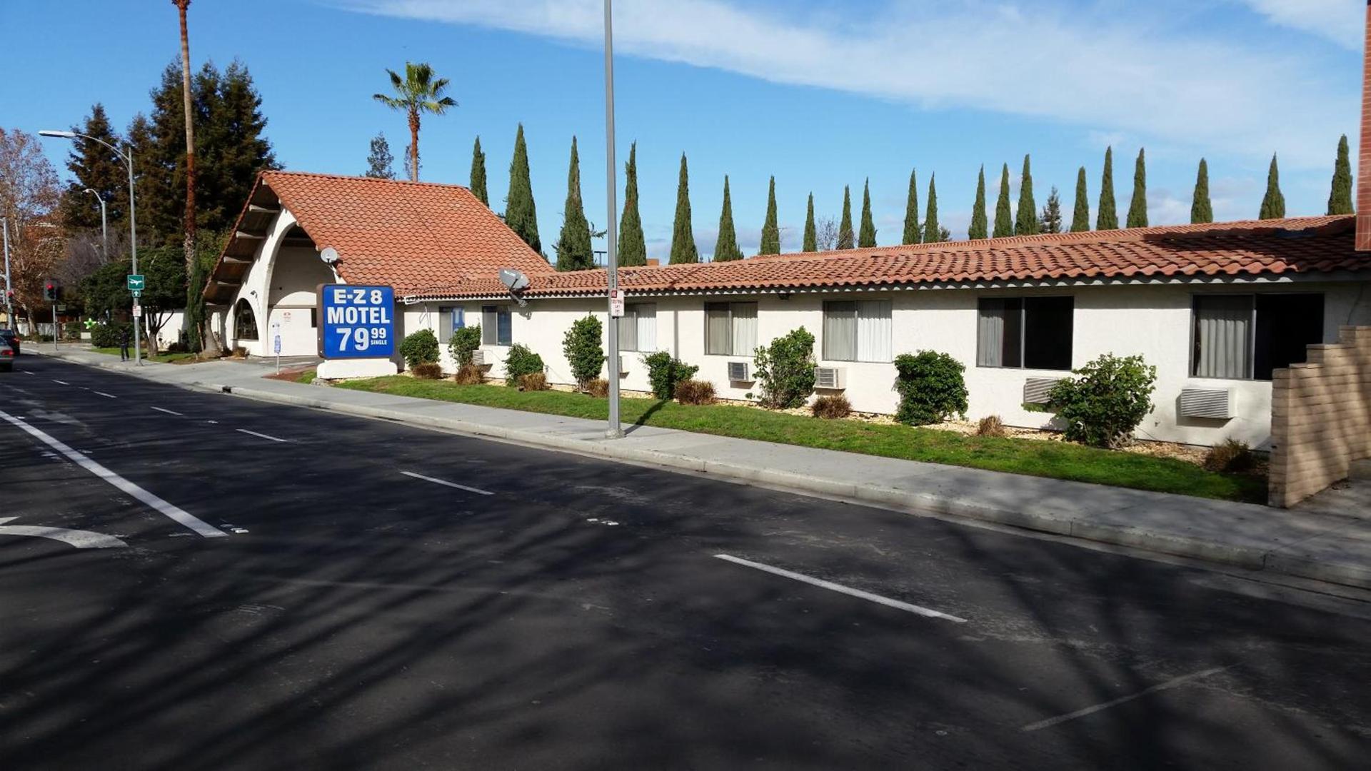 EZ 8 Motel San Jose I photo 19