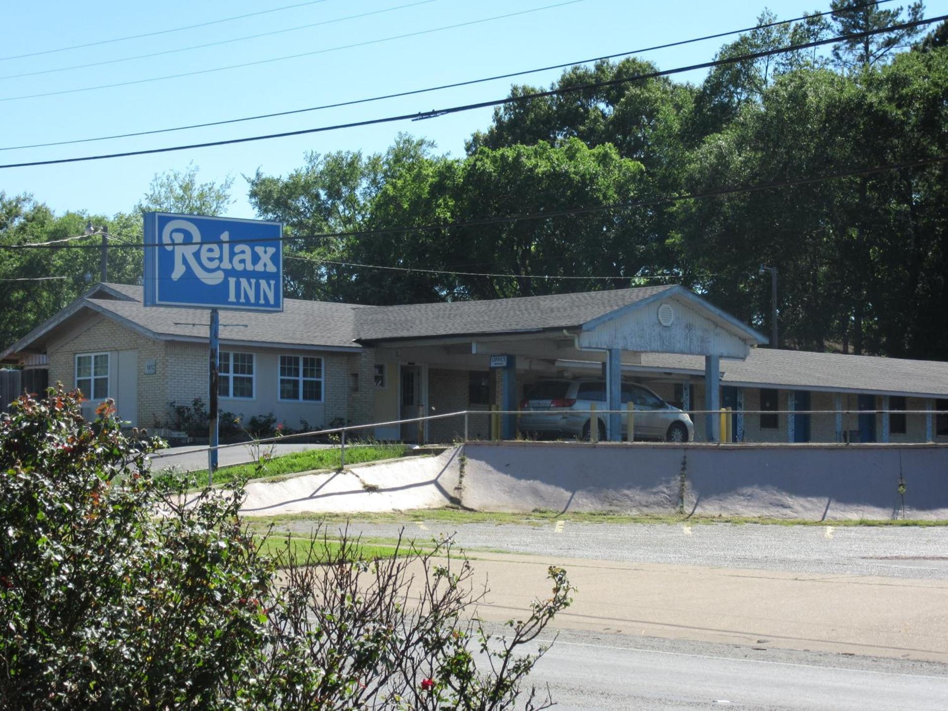 Relax Inn Tyler photo 1