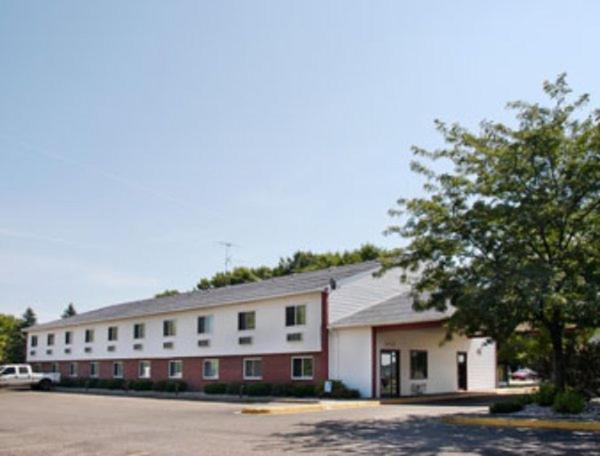 Becker inn & Suites photo 1