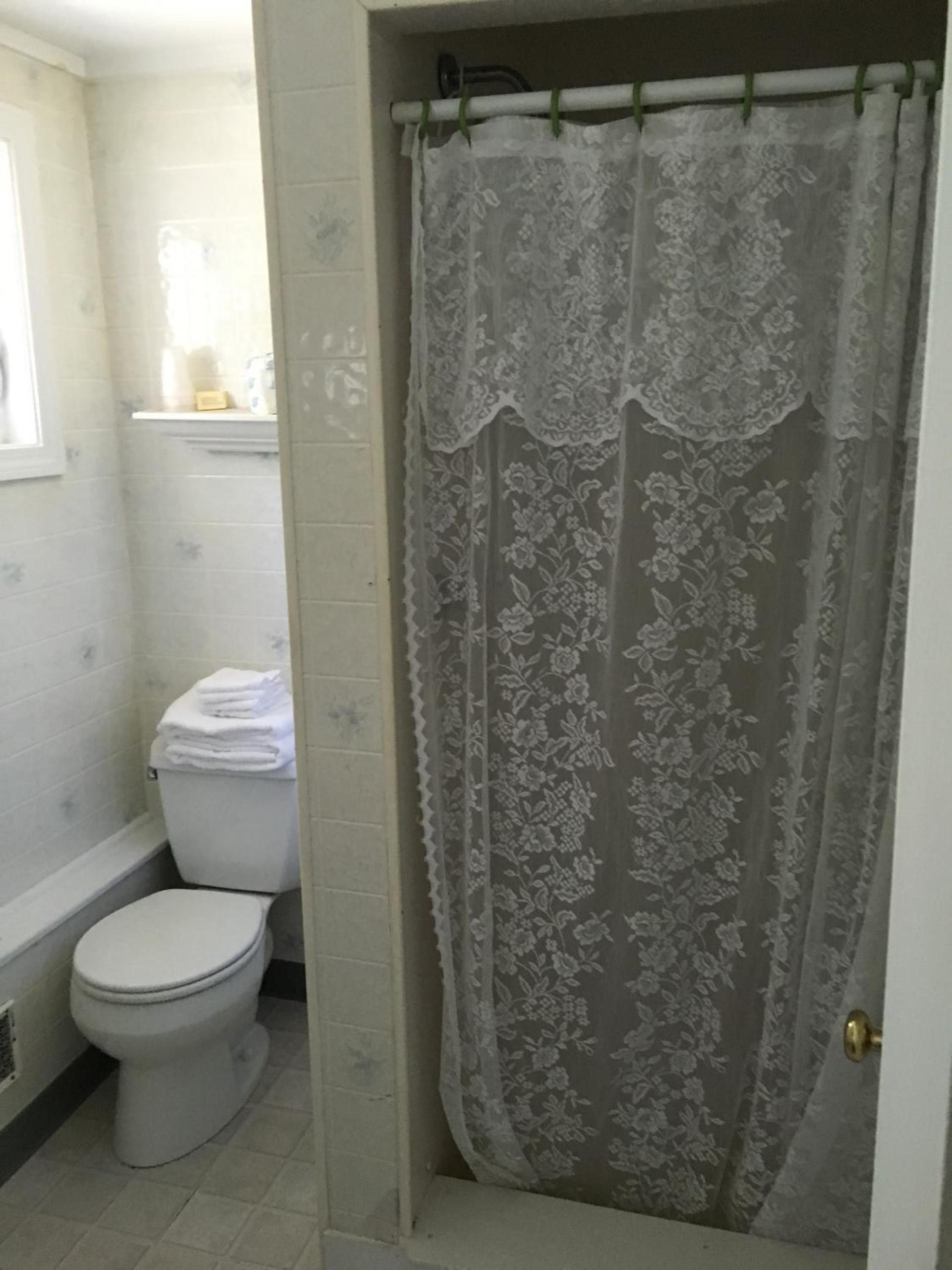 Crosswinds Motel photo 37