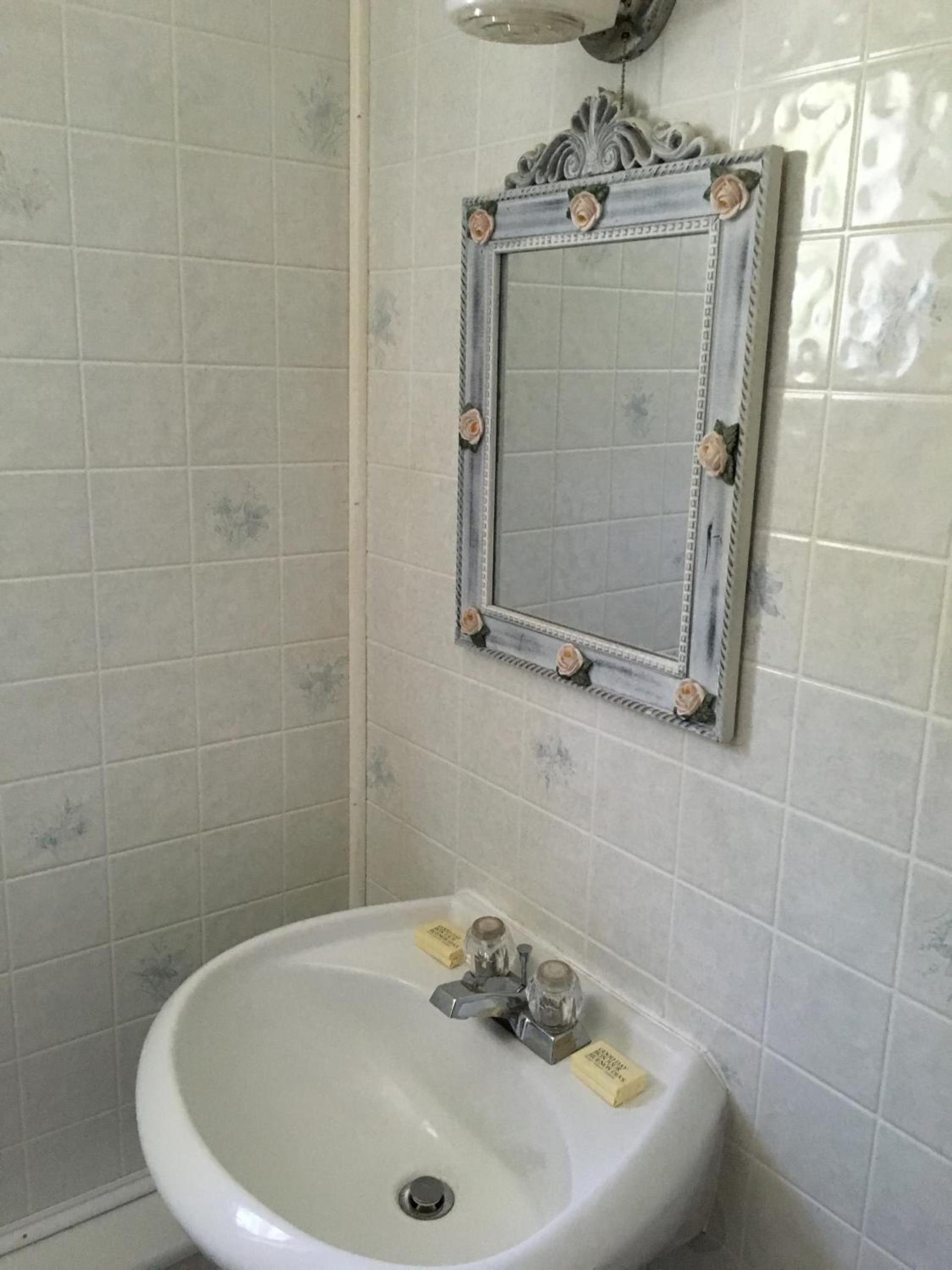 Crosswinds Motel photo 49