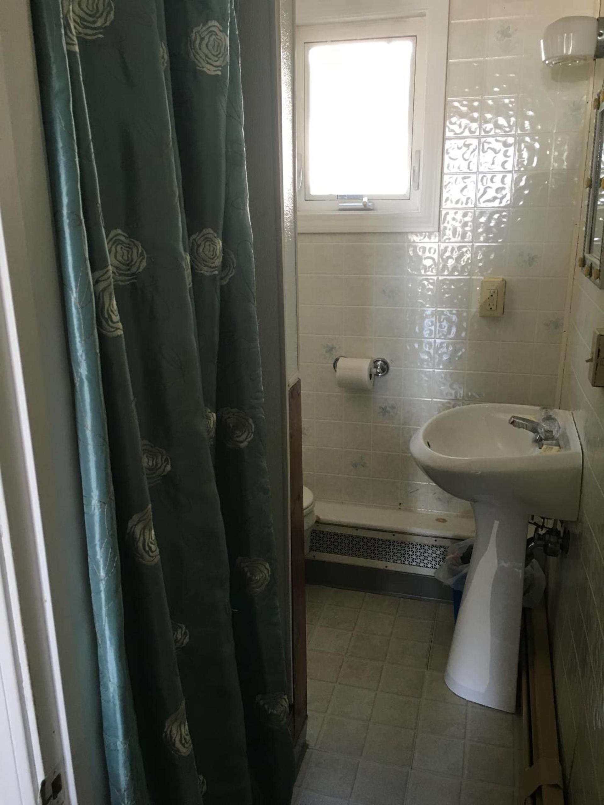 Crosswinds Motel photo 42