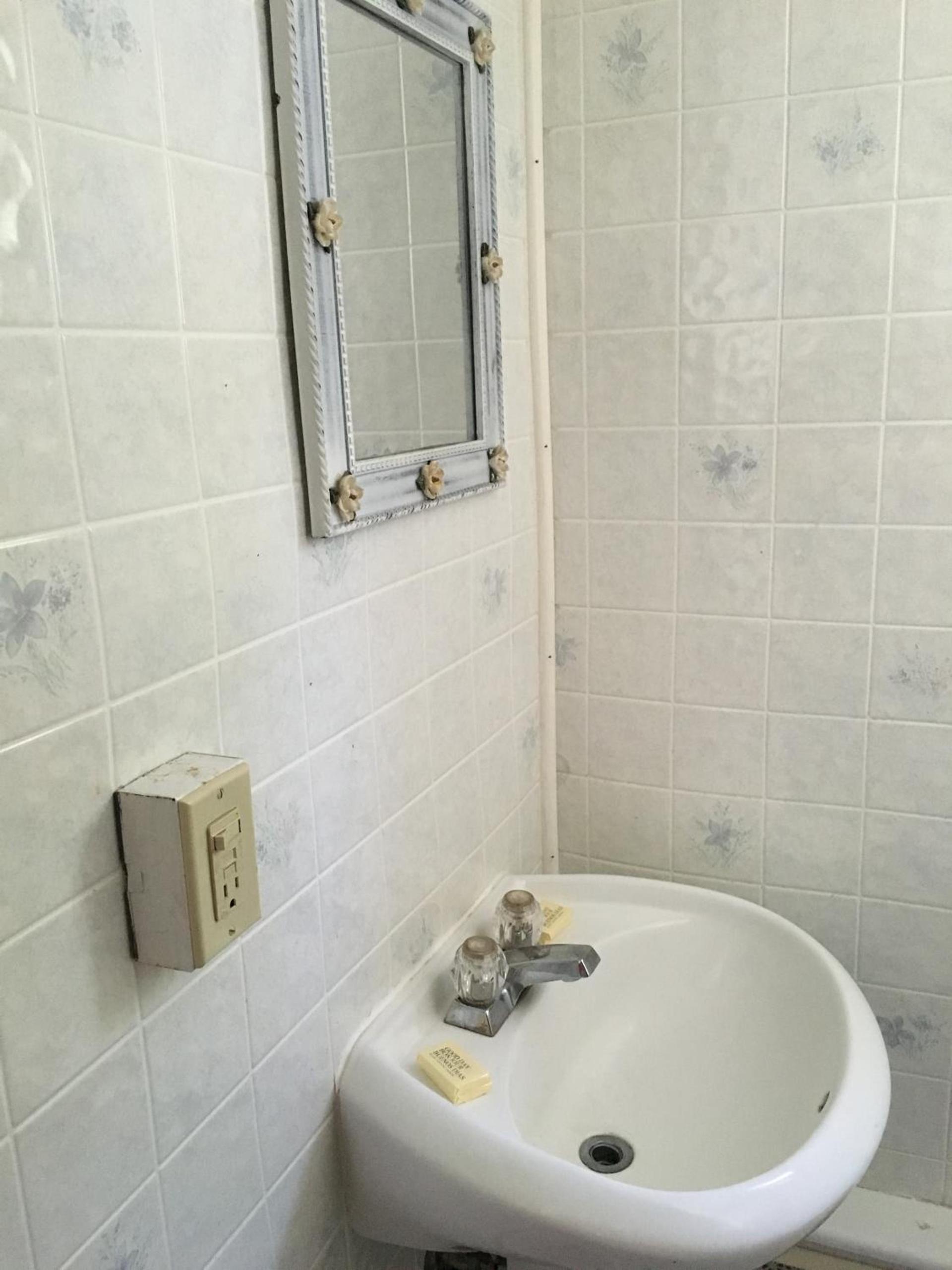 Crosswinds Motel photo 52