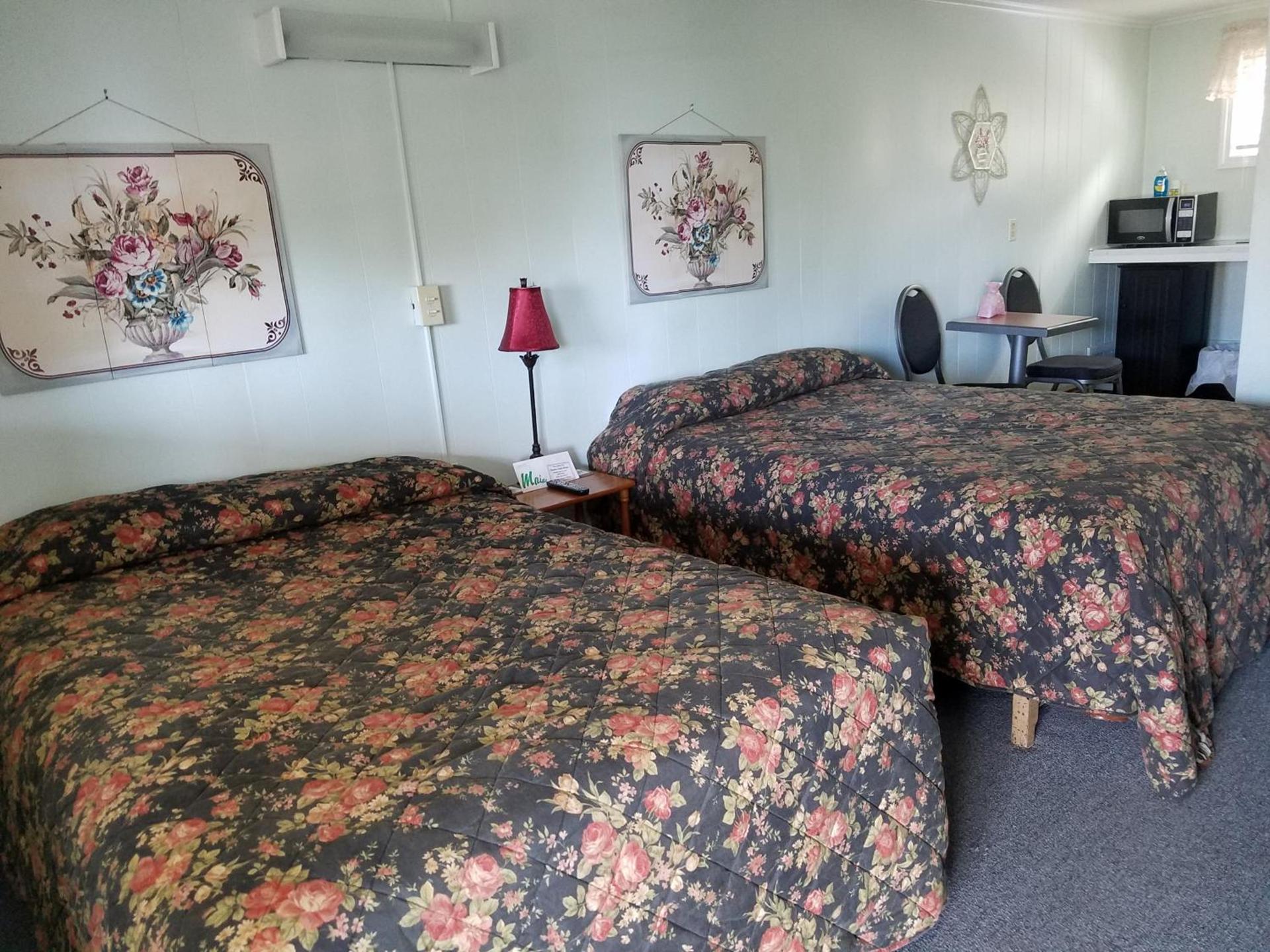 Crosswinds Motel photo 19