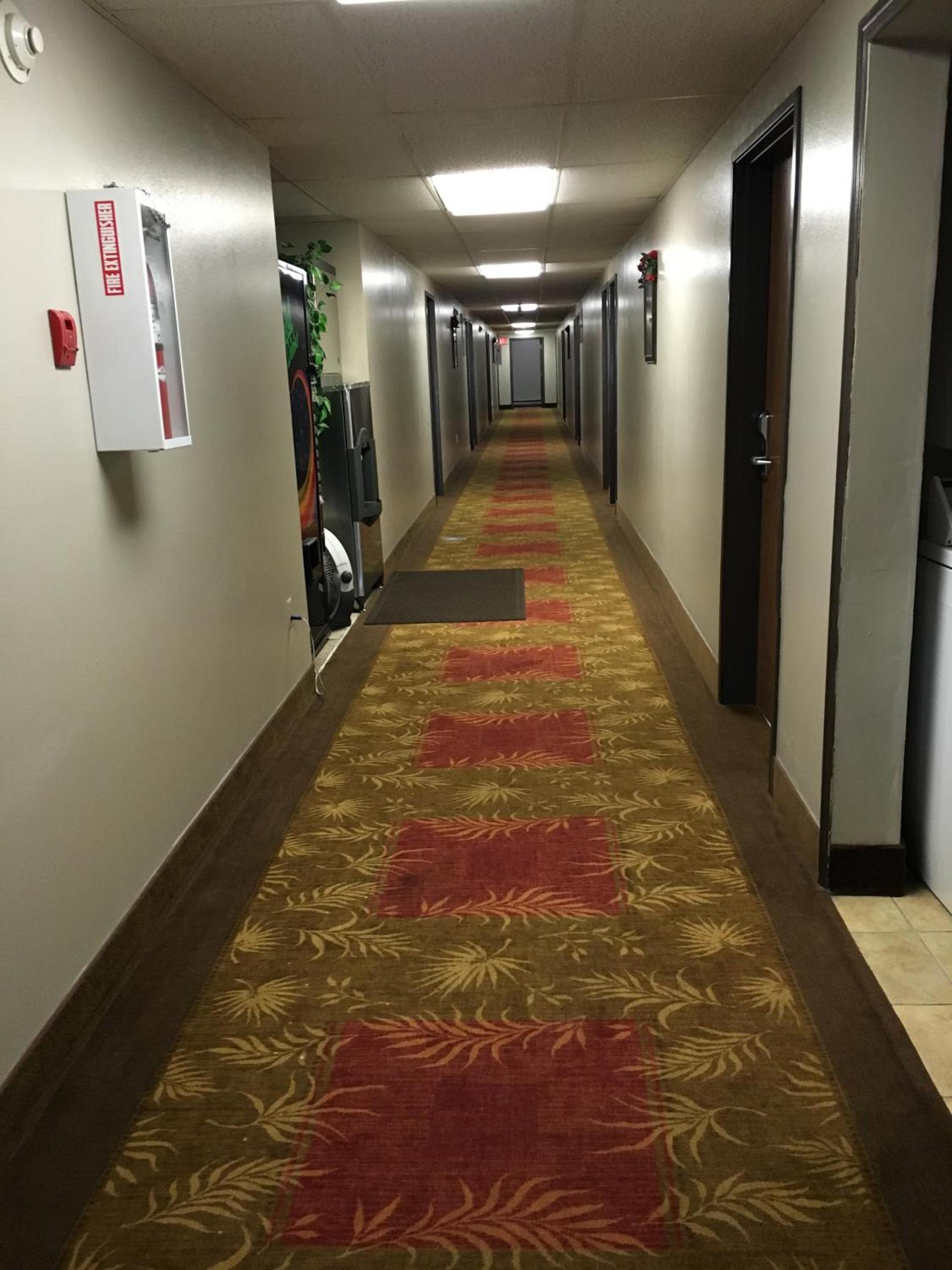 Becker inn & Suites photo 6