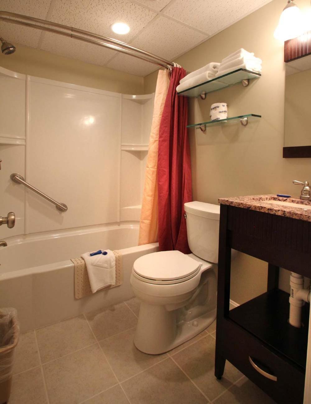 Studio East Motel photo 18
