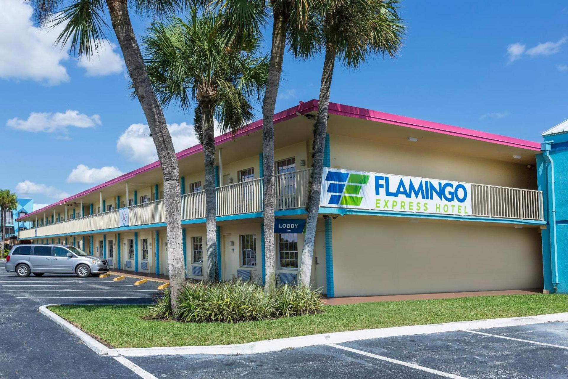 Flamingo Express Hotel photo 1