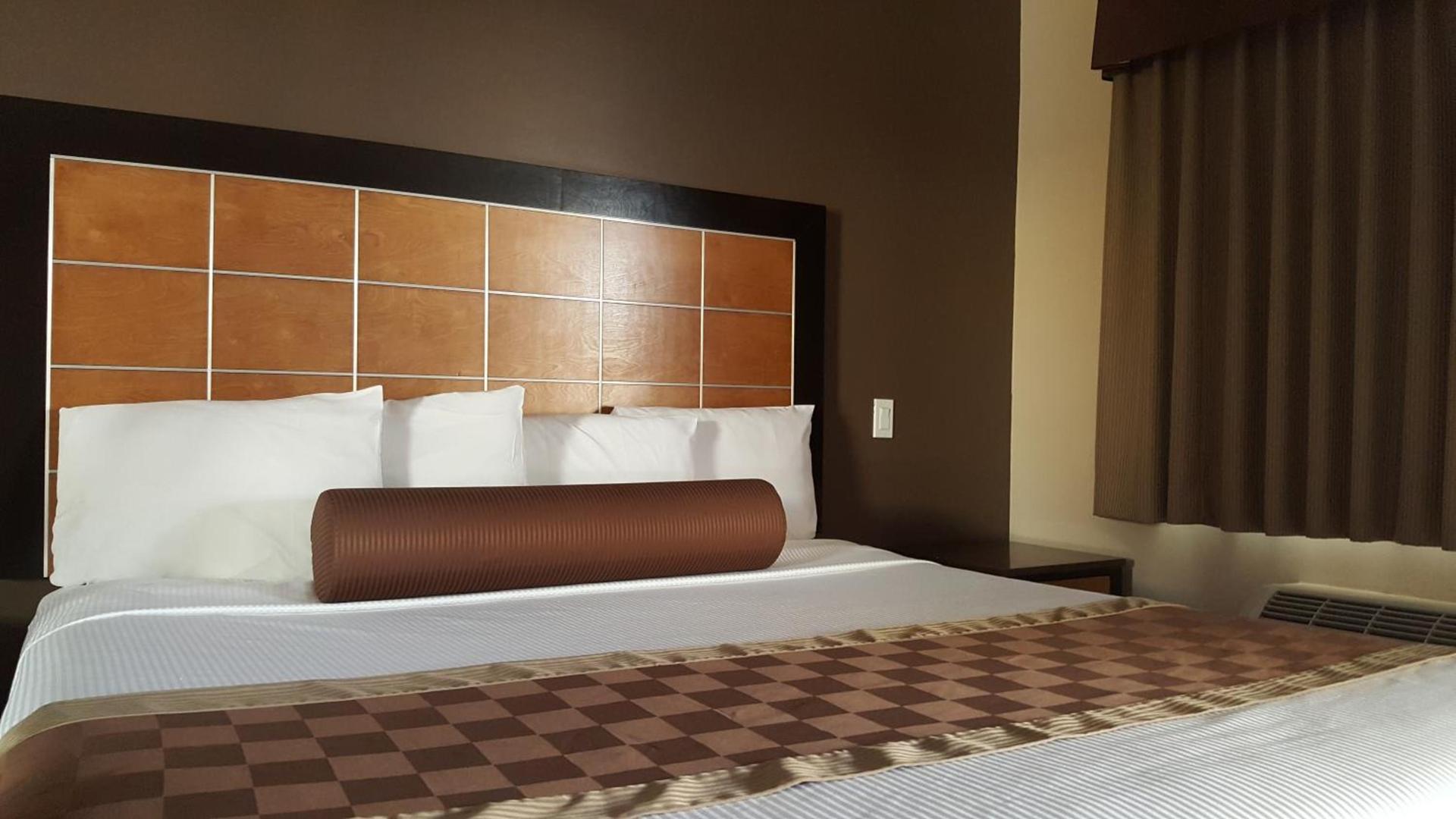Gardena Terrace Inn photo 12