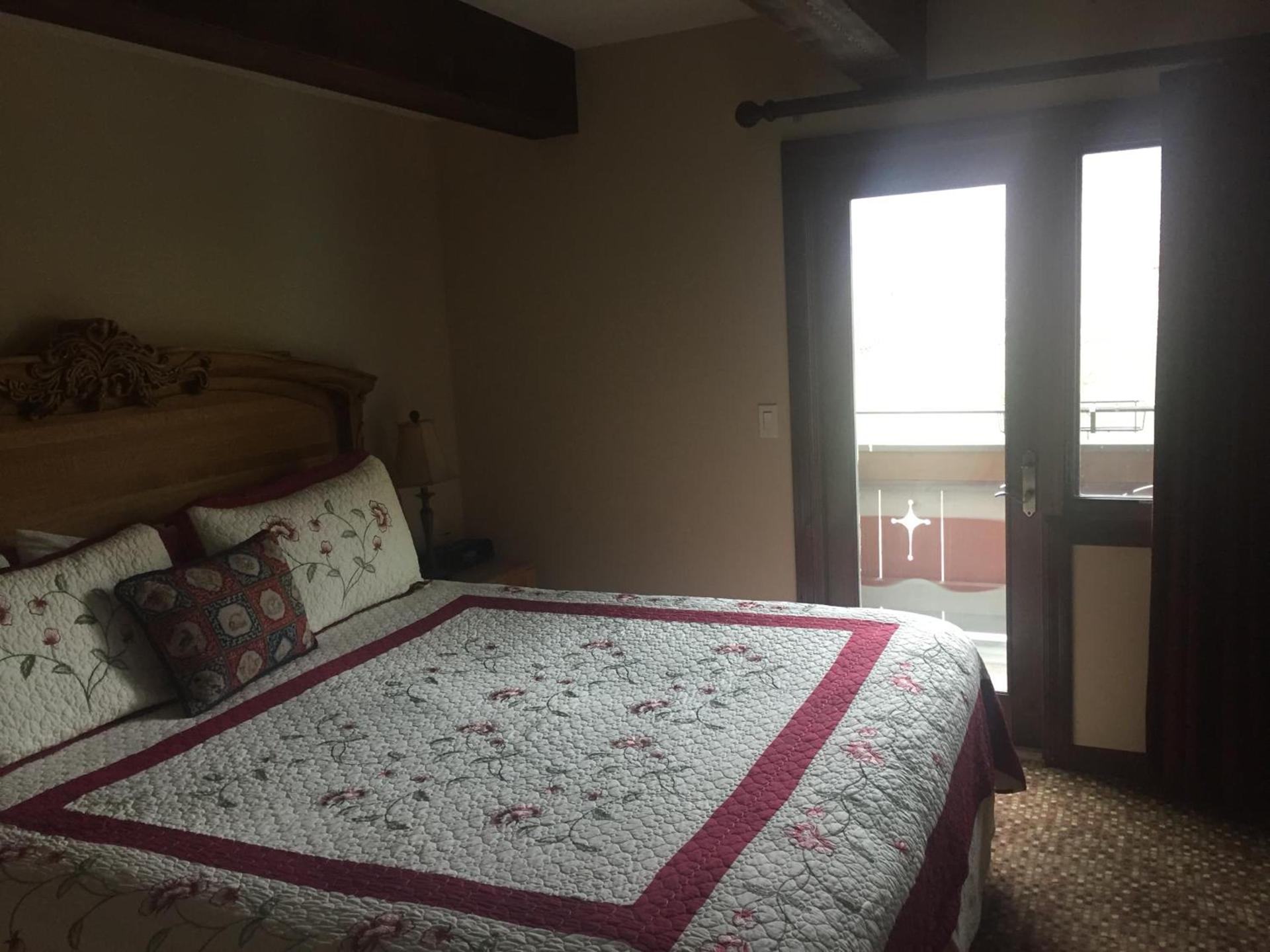 Mountain Chalet Aspen photo 29