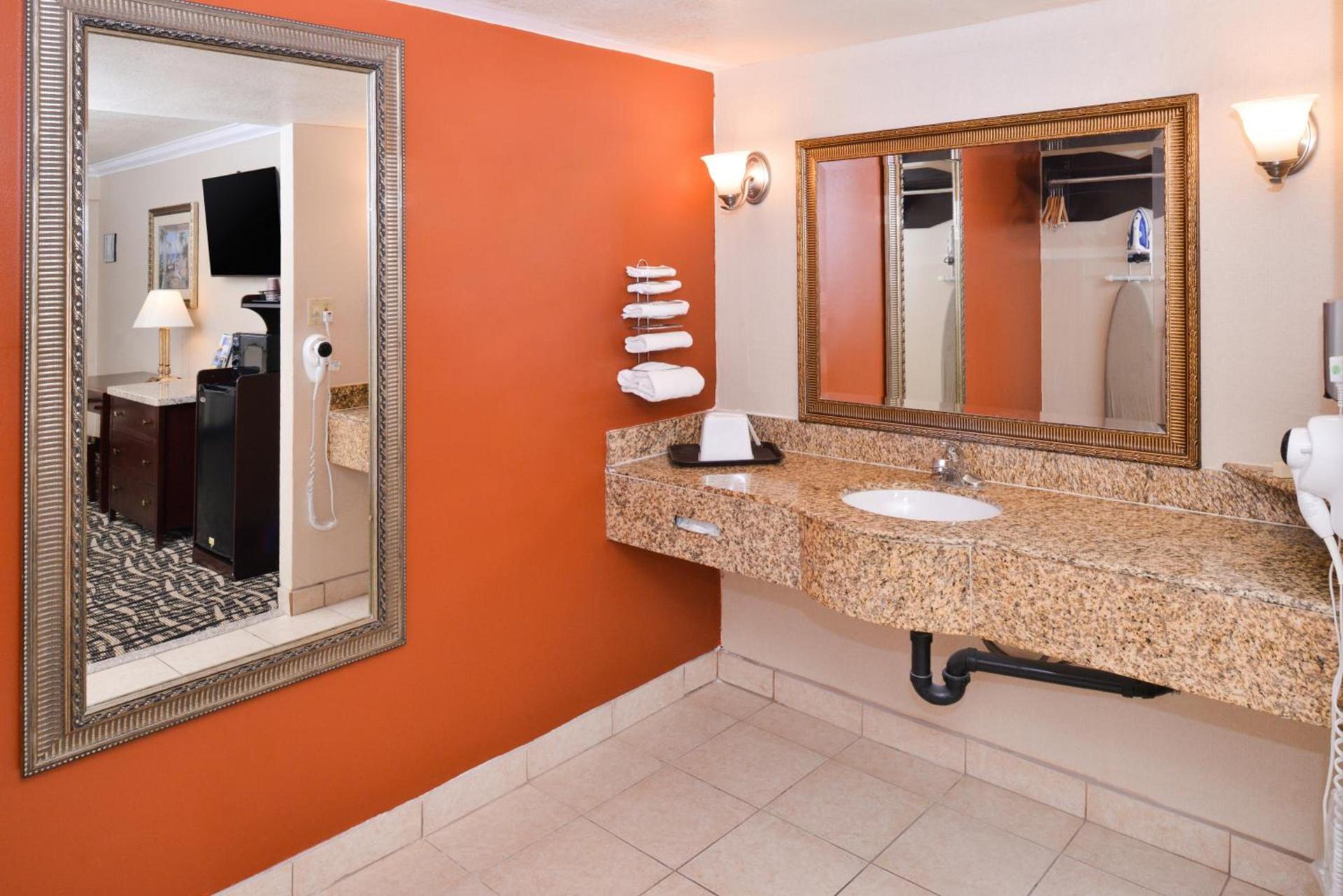 Hotel Heritage photo 8