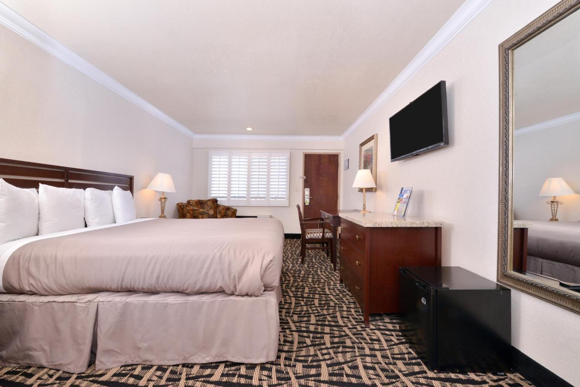 Hotel Heritage photo 14