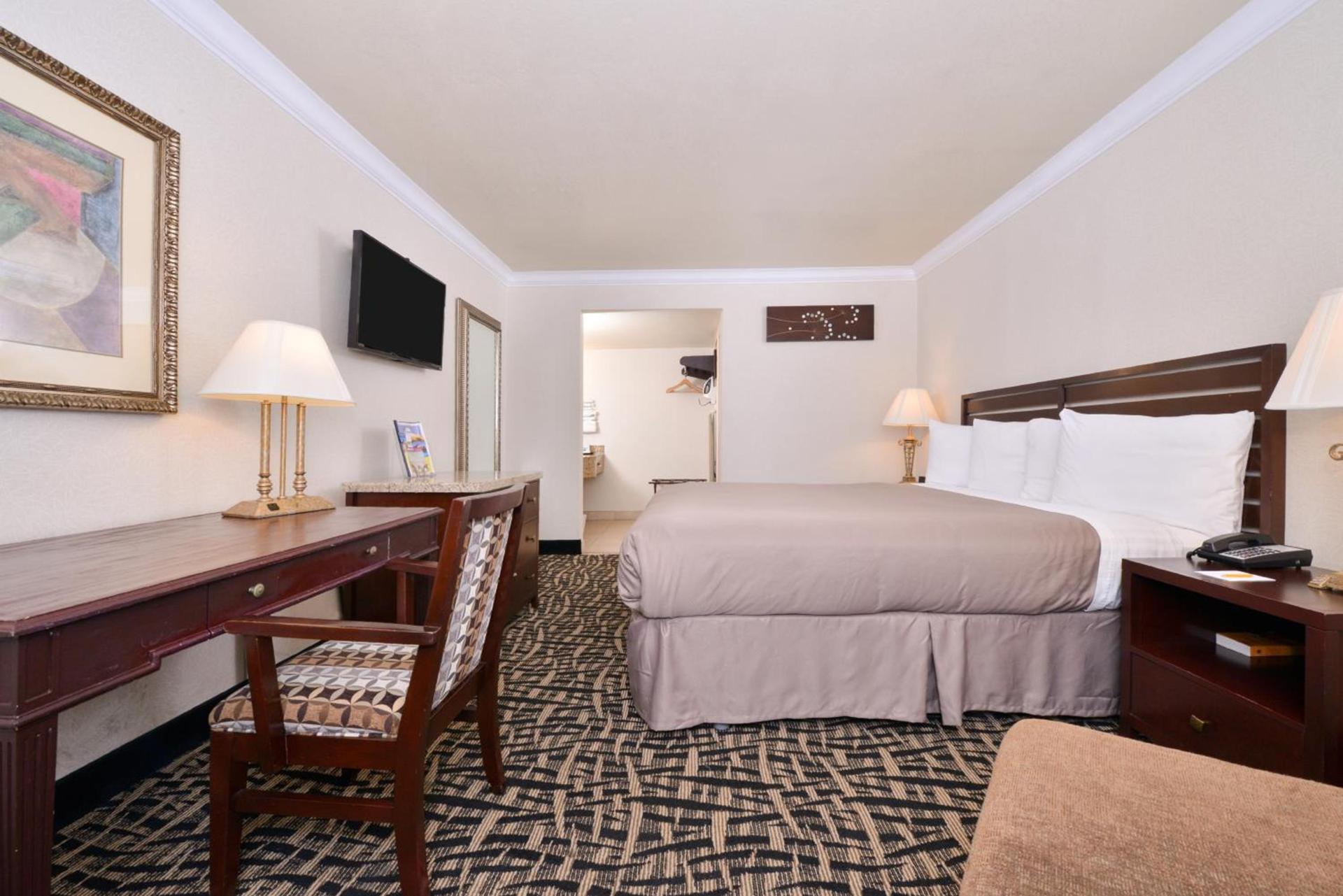 Hotel Heritage photo 17