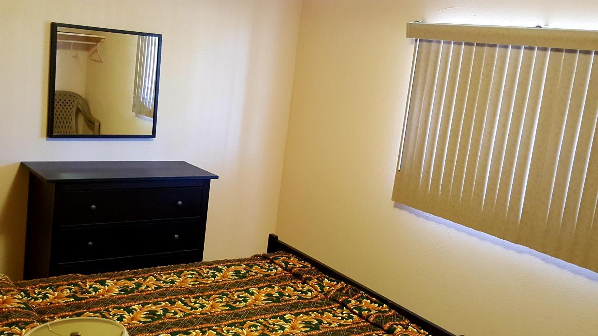 Westernaire Motel photo 47