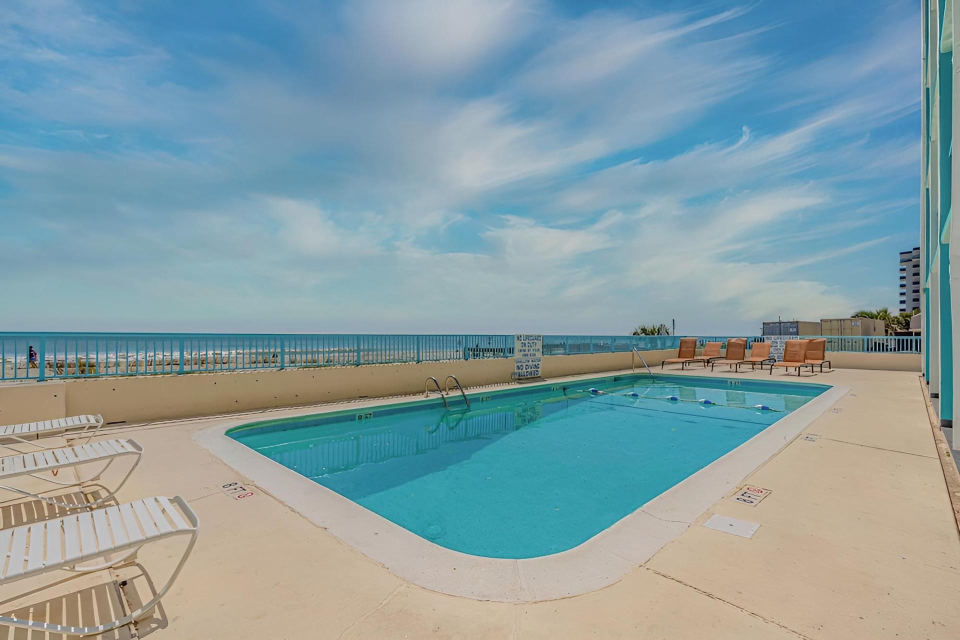Summerwind Oceanfront Hotel photo 5