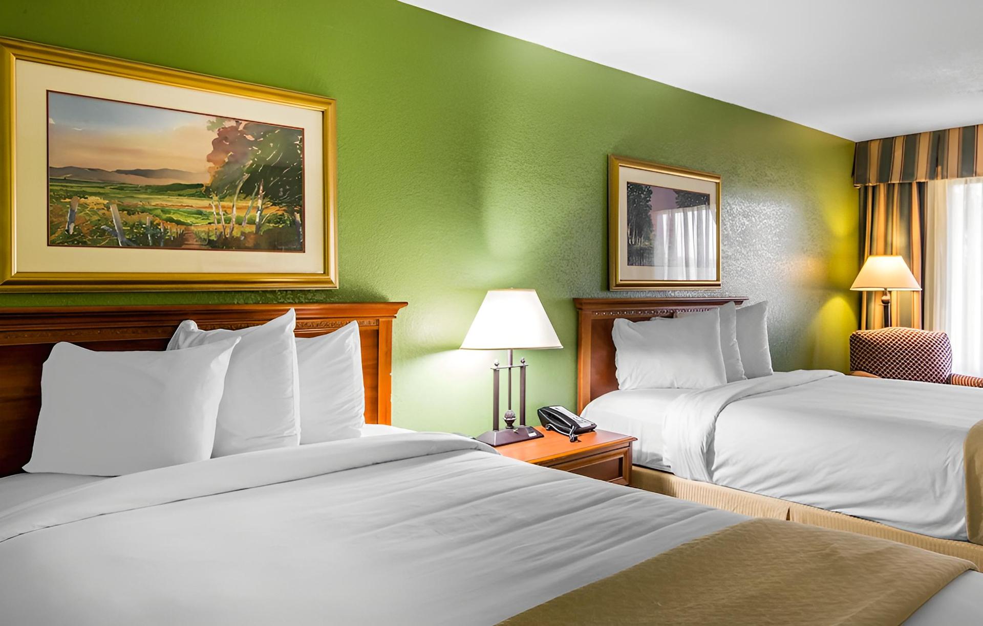 Quality Inn & Suites photo 15