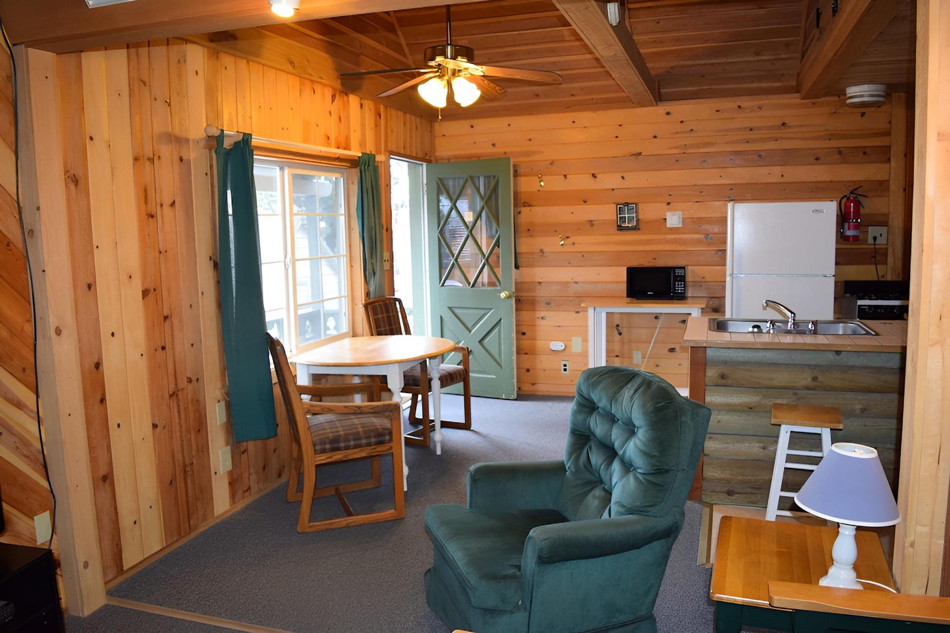 June Lake Pines photo 20