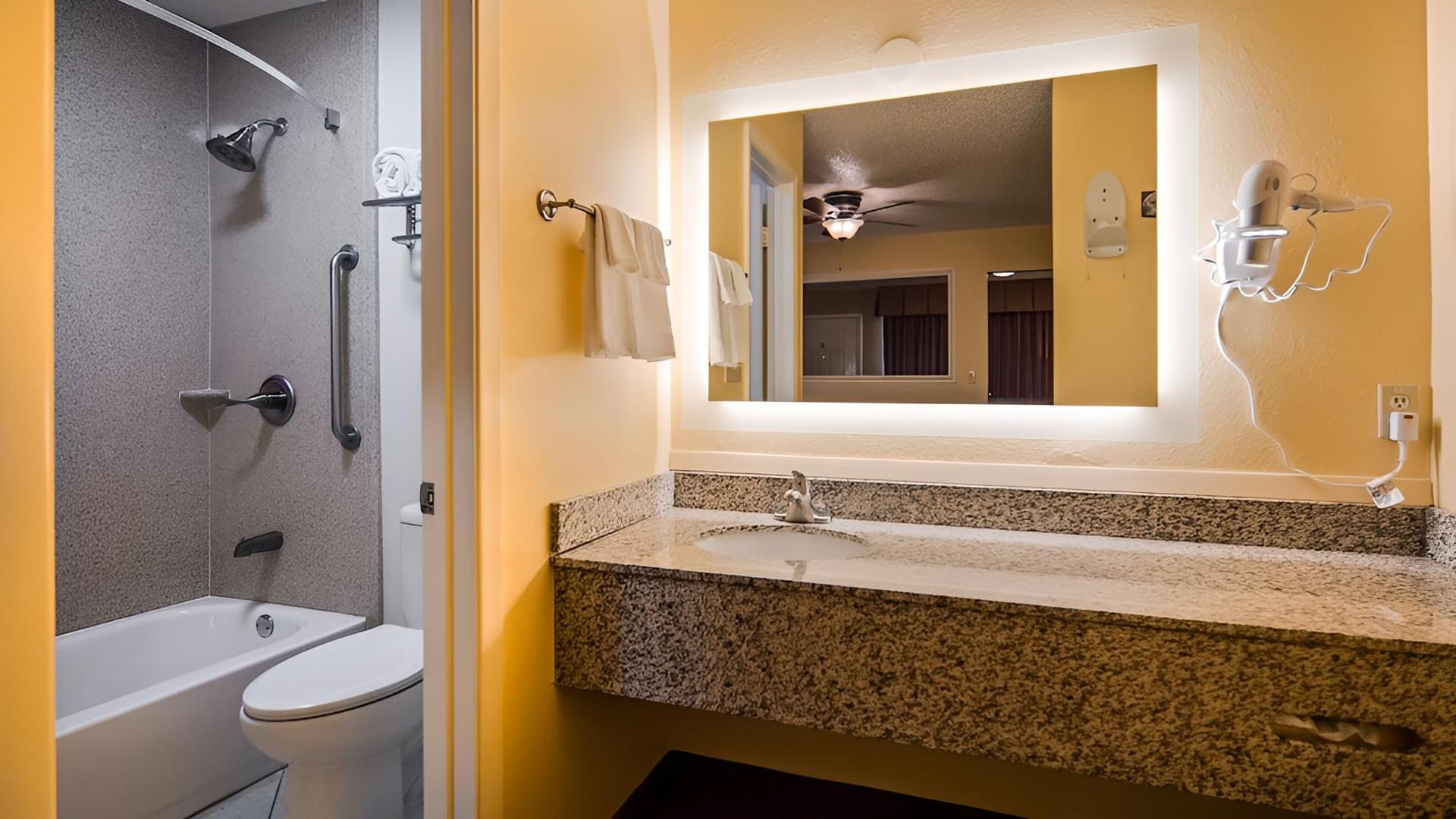Best Western Llano photo 6
