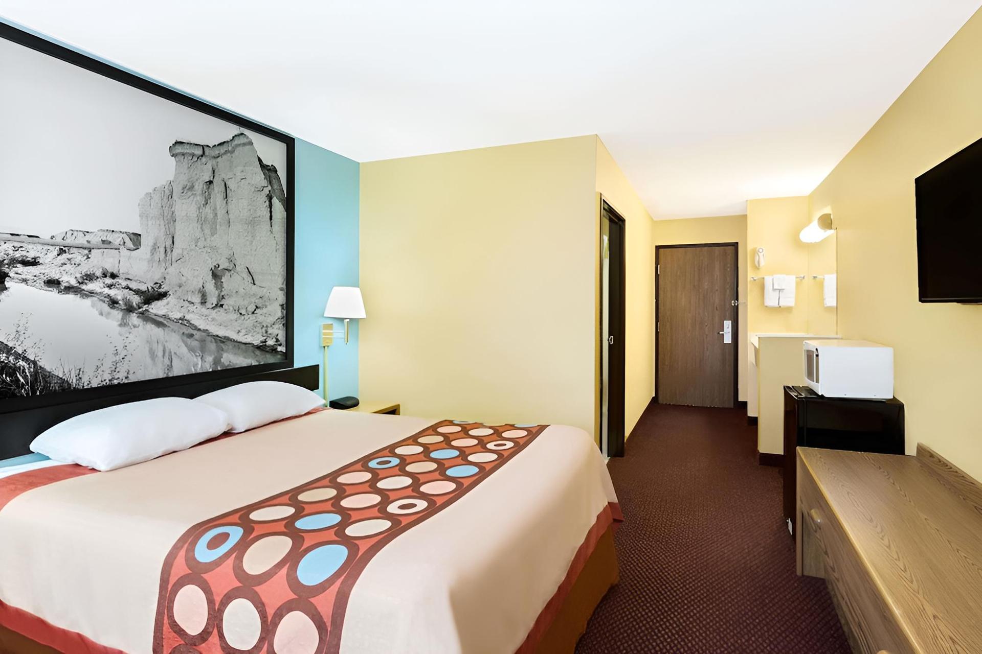 Super 8 by Wyndham Crete photo 11